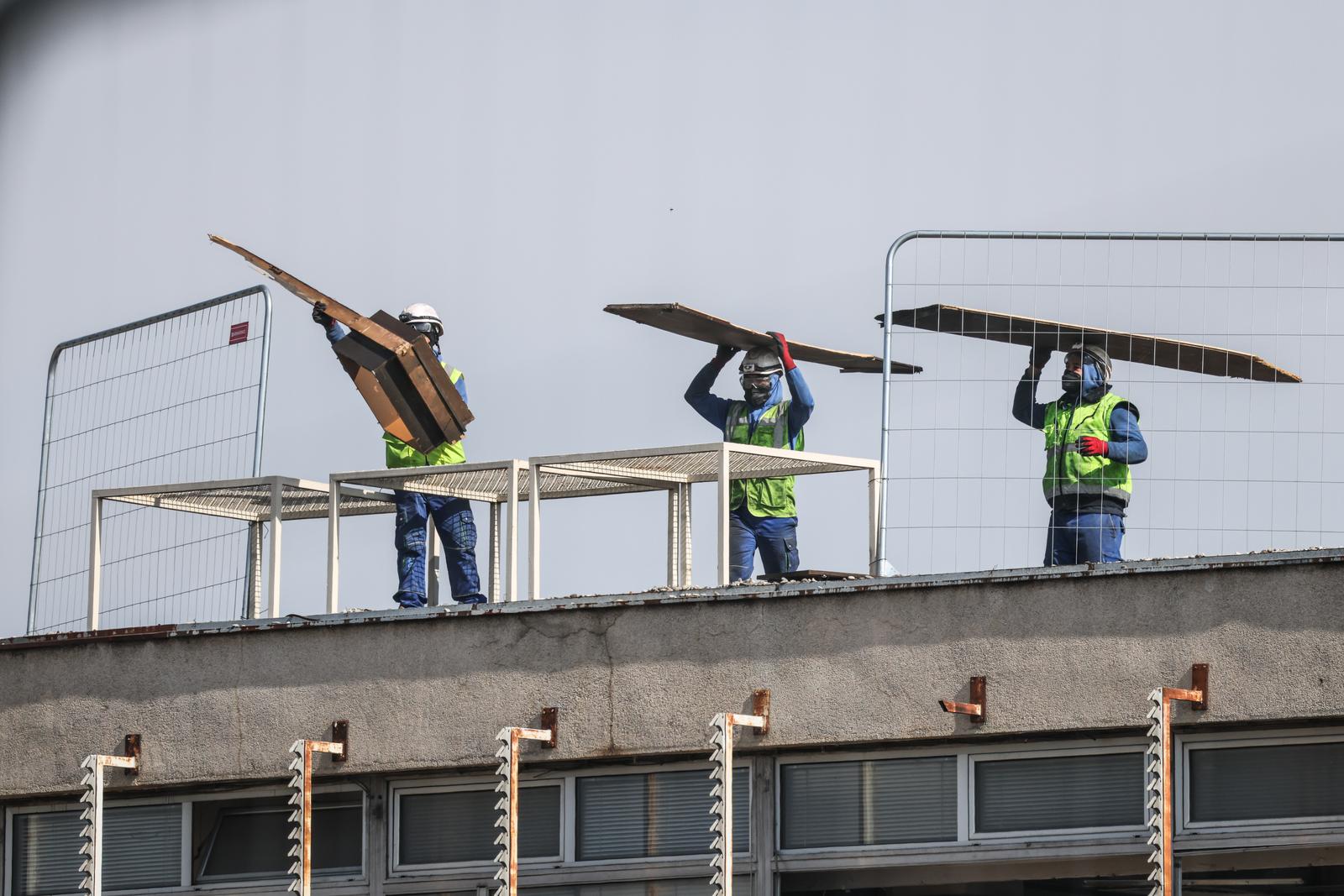 PXL_090326_148071911