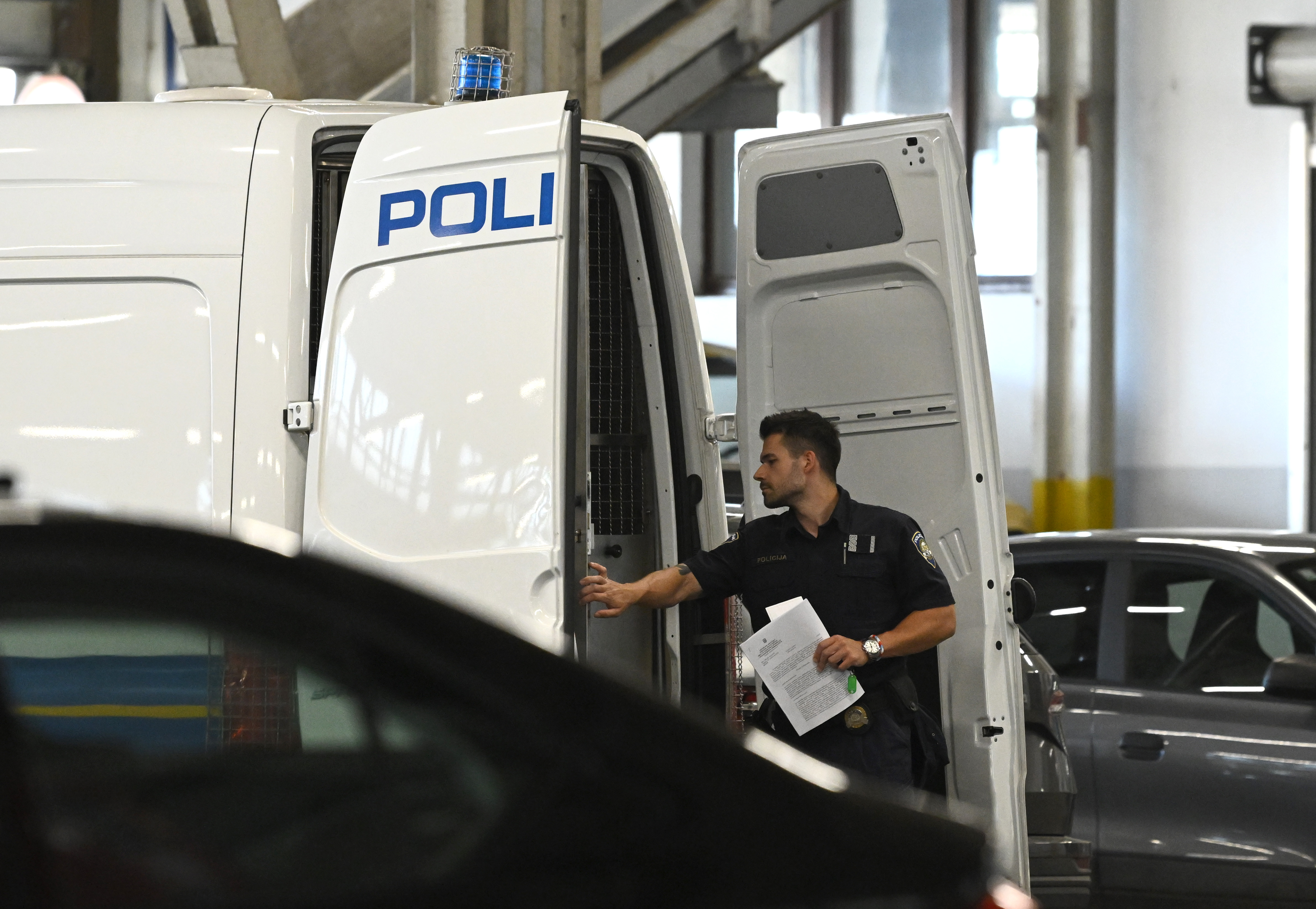 27.08.2025., Zagreb - Dovodjenje osumnjicenika privedenih u novoj akciji USKOK-a. Hrvatska policija predvodi medunarodnu akciju u suradnji s EUROPOL-om i DEA-om. Photo: Marko Lukunic/PIXSELL