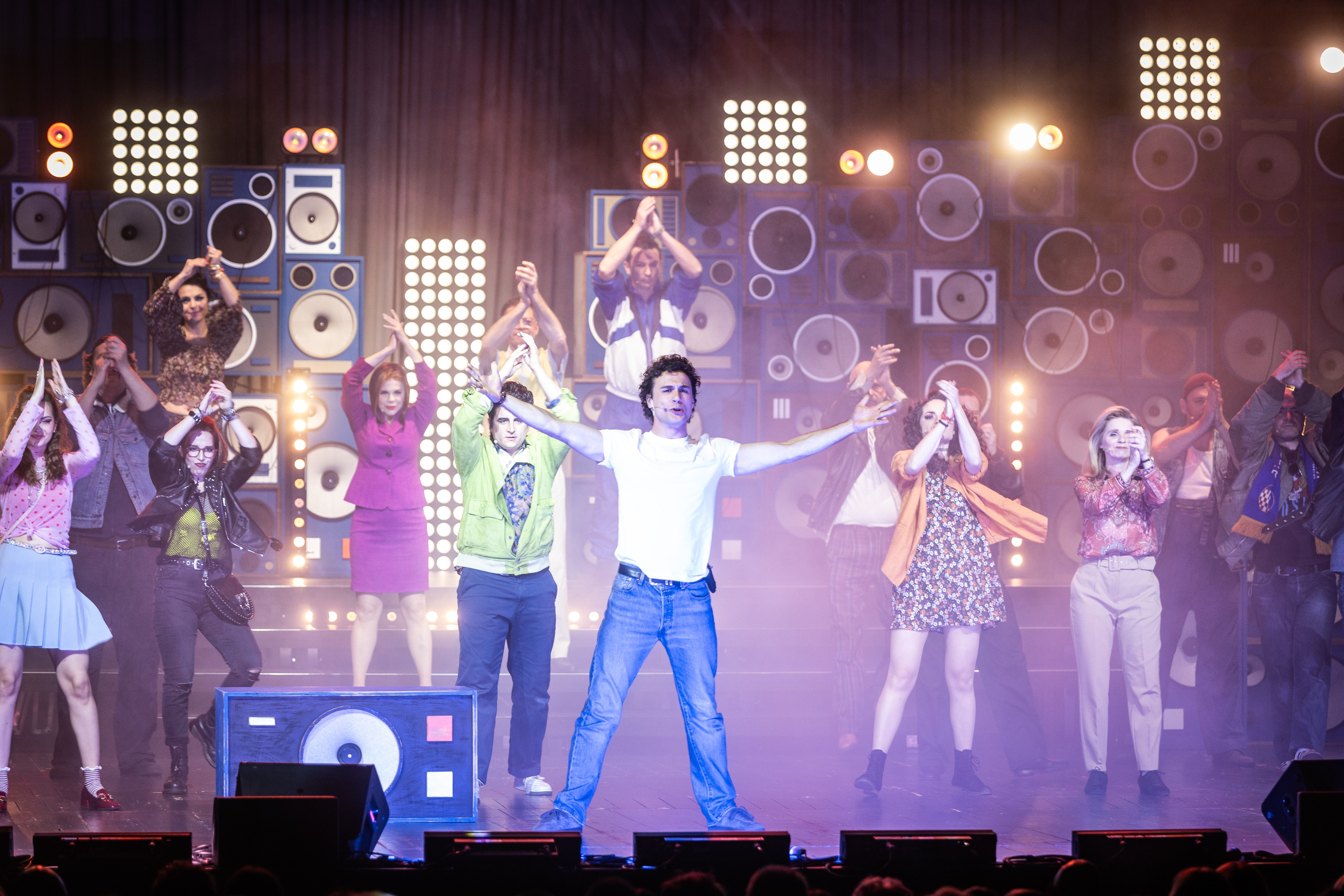 18.03.2025., Zagreb: Premijera mjuzikla “Radio Dubrava” koji je inspiriran glazbom Prljavog kazalista i prica o zivotu u Zagrebu 1991. godine Photo: Mia Slafhauzer/PIXSELL