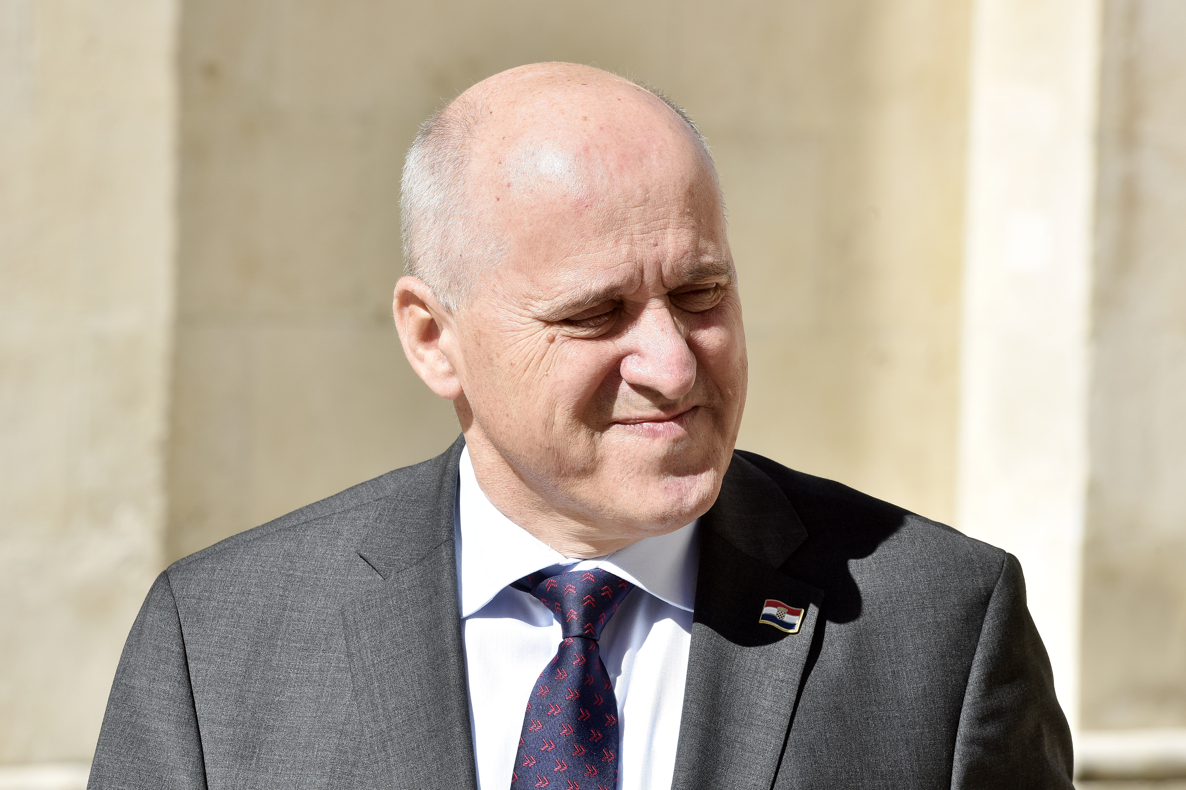 PXL_300326_149292695