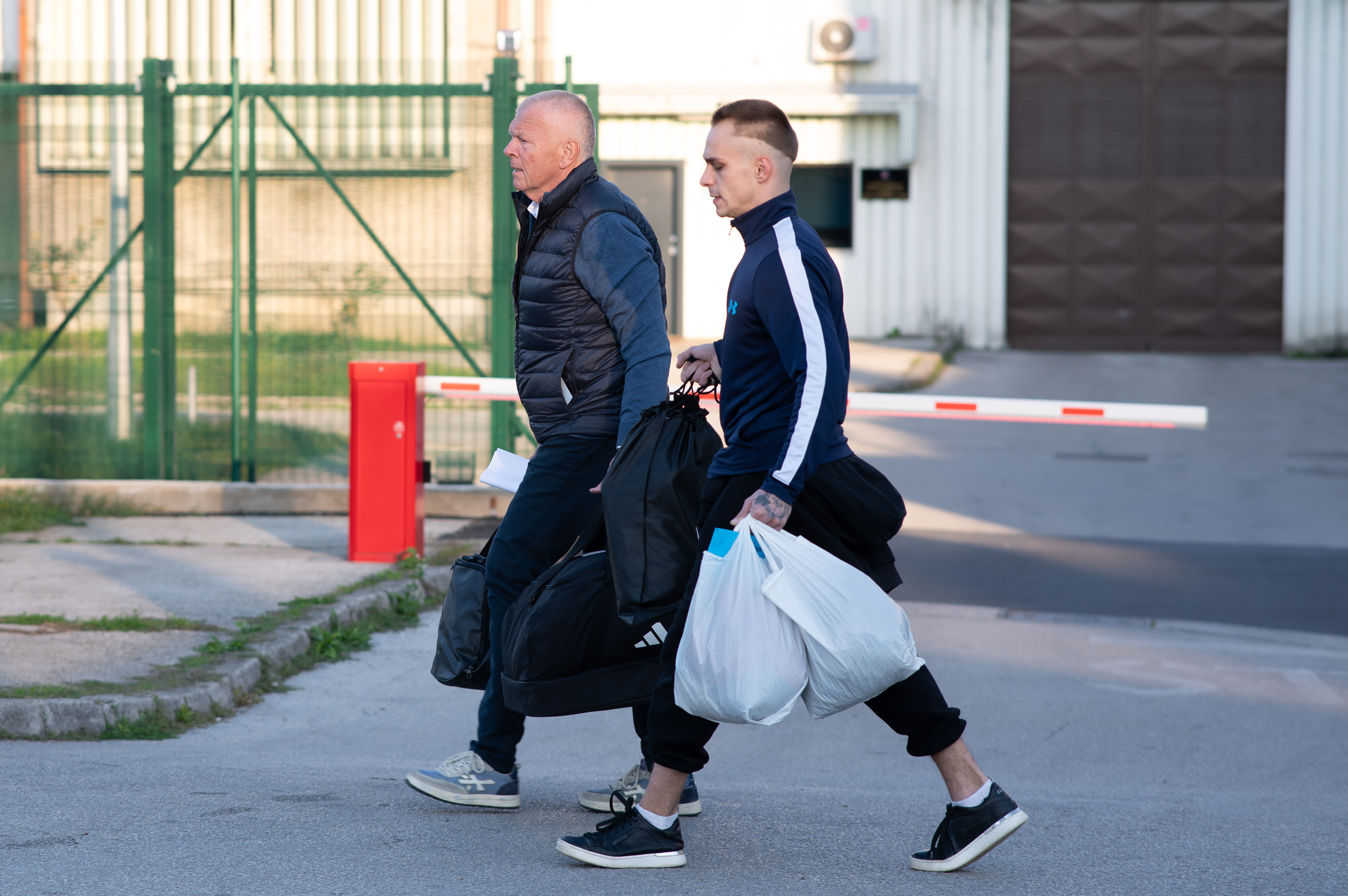 PXL_021025_139487324