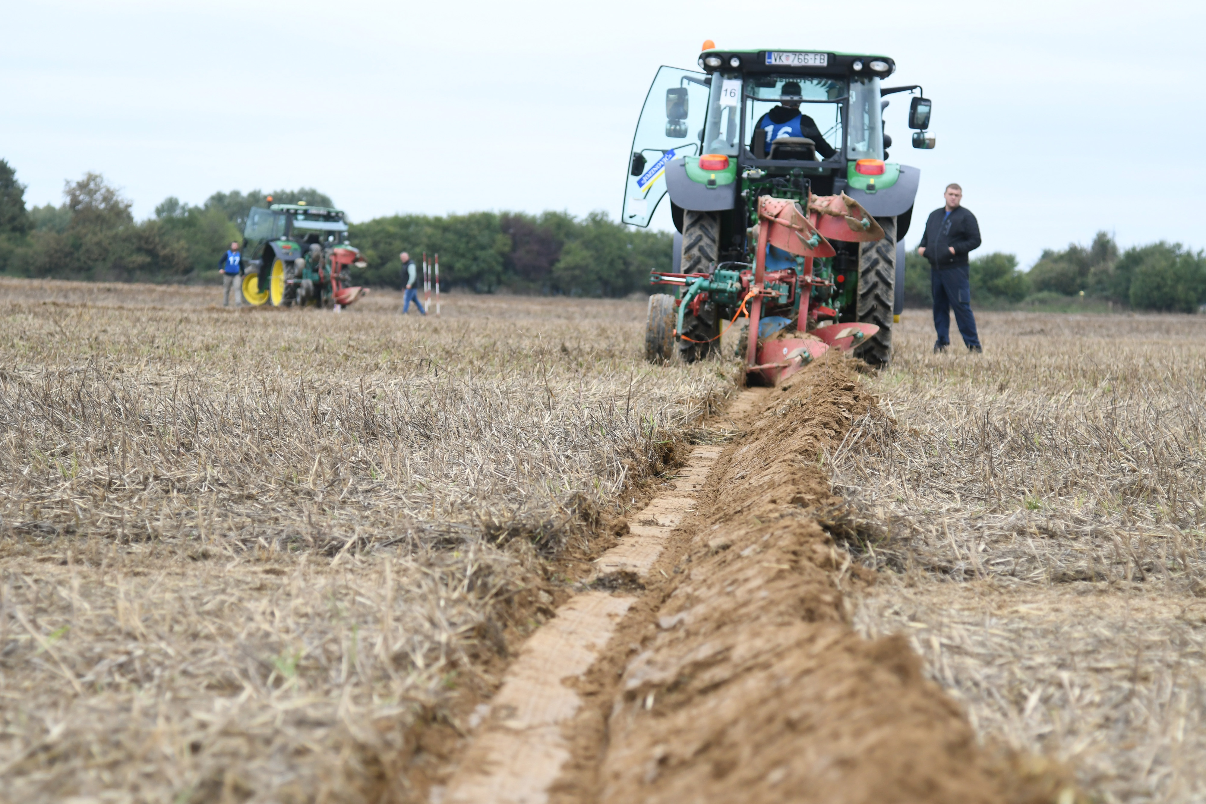 PXL_270925_139145298