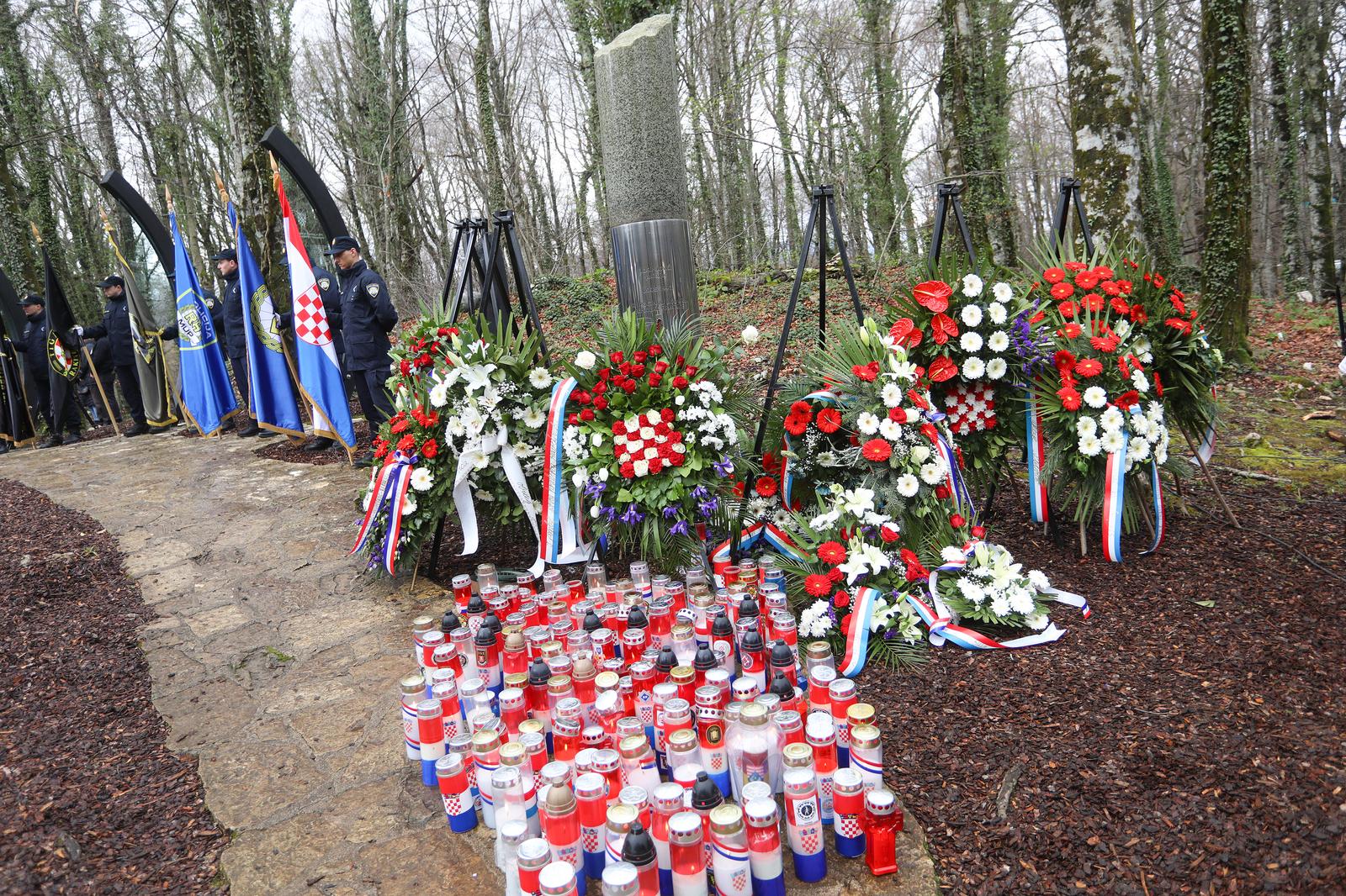 PXL_310325_130569037