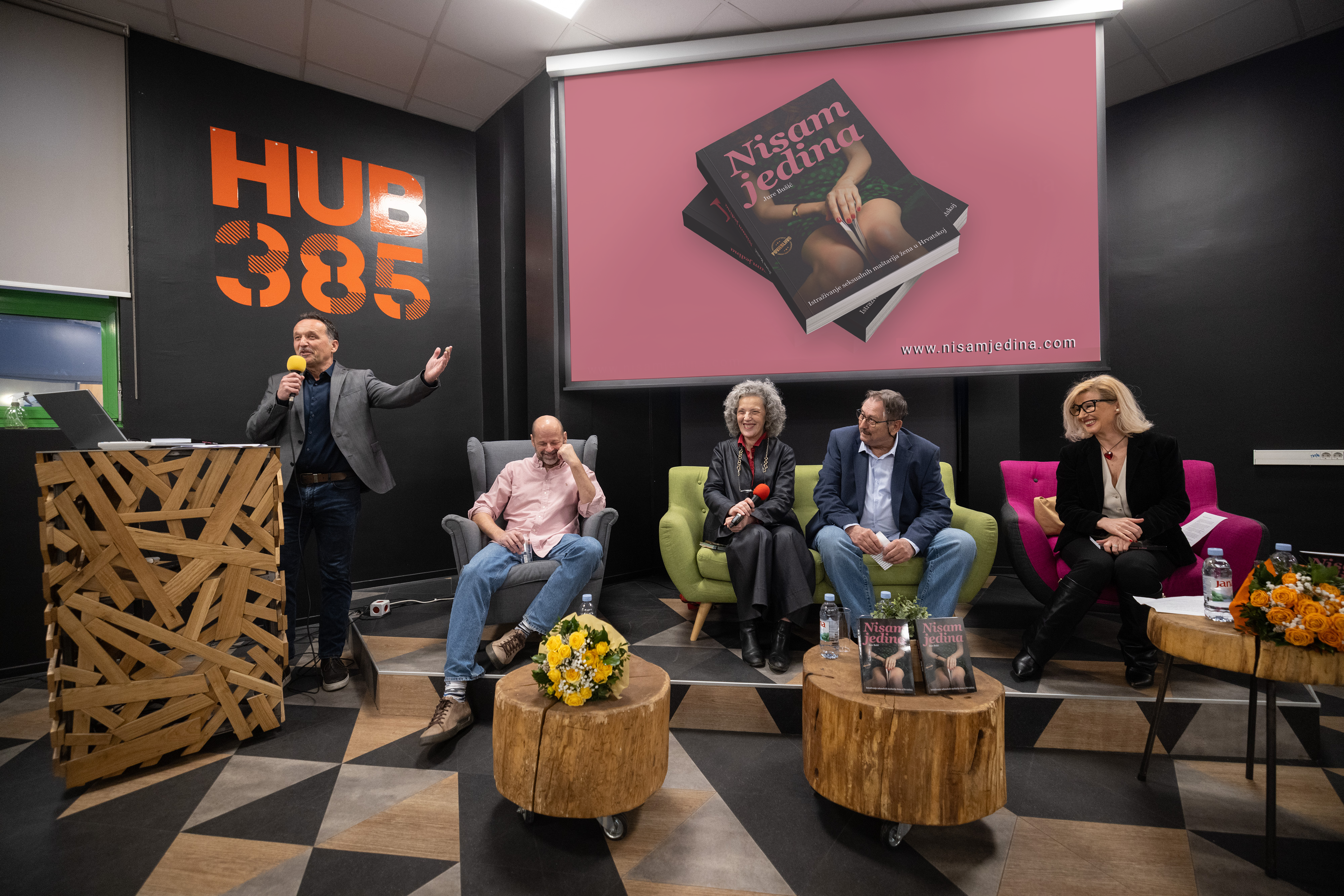 nisam_jedina011_300326_a