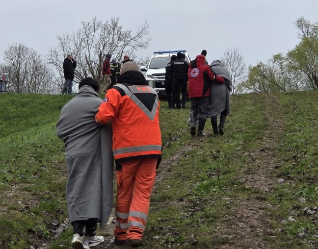 Crveni križ, spašavanje
