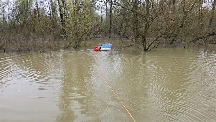 Spašavanje osoba iz Save