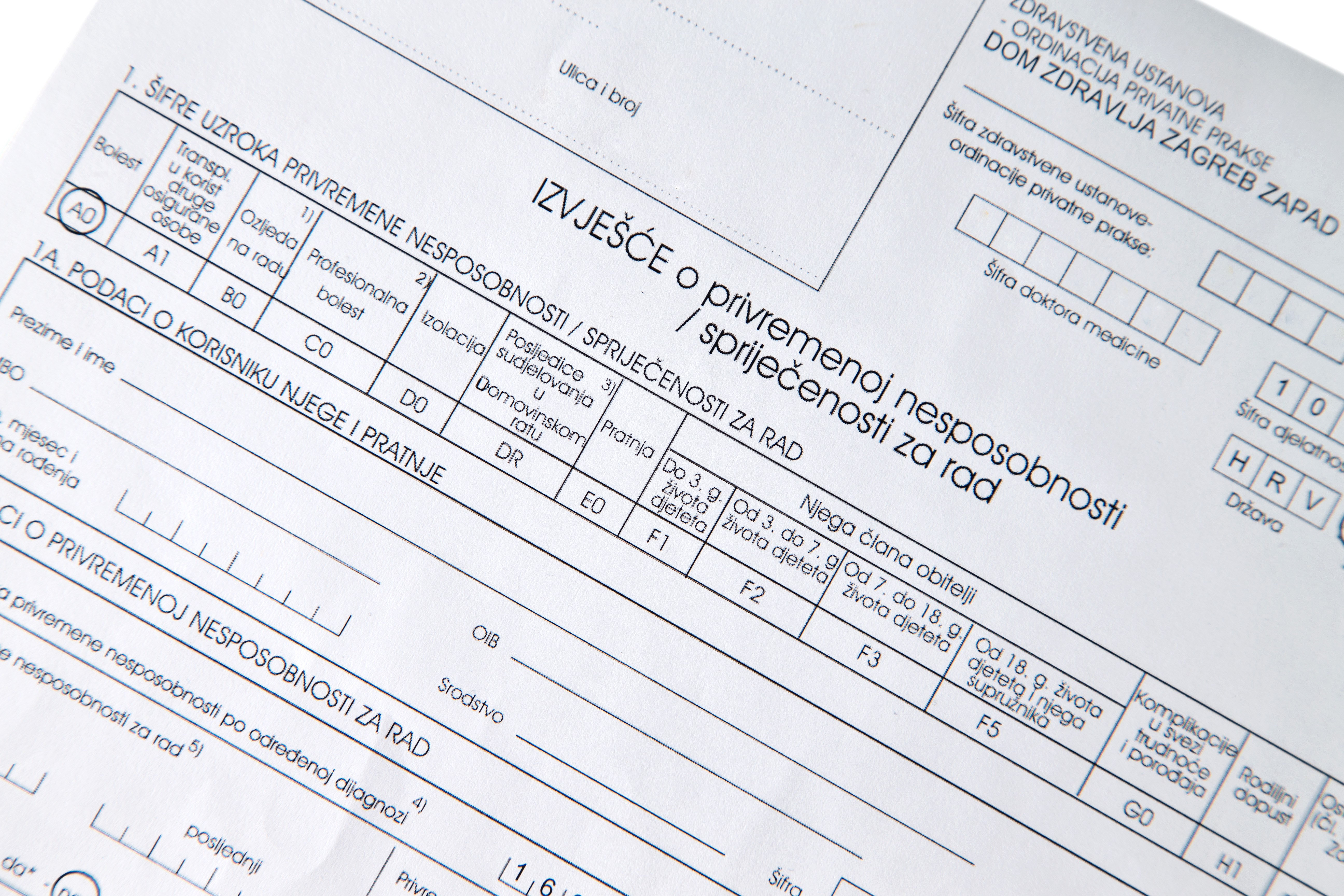 19.02.2016., Zagreb - Doznake - obrazac izvjesca o privremenoj nesposobnosti - sprijecenosti za rad."nPhoto: Davor Puklavec/PIXSELL