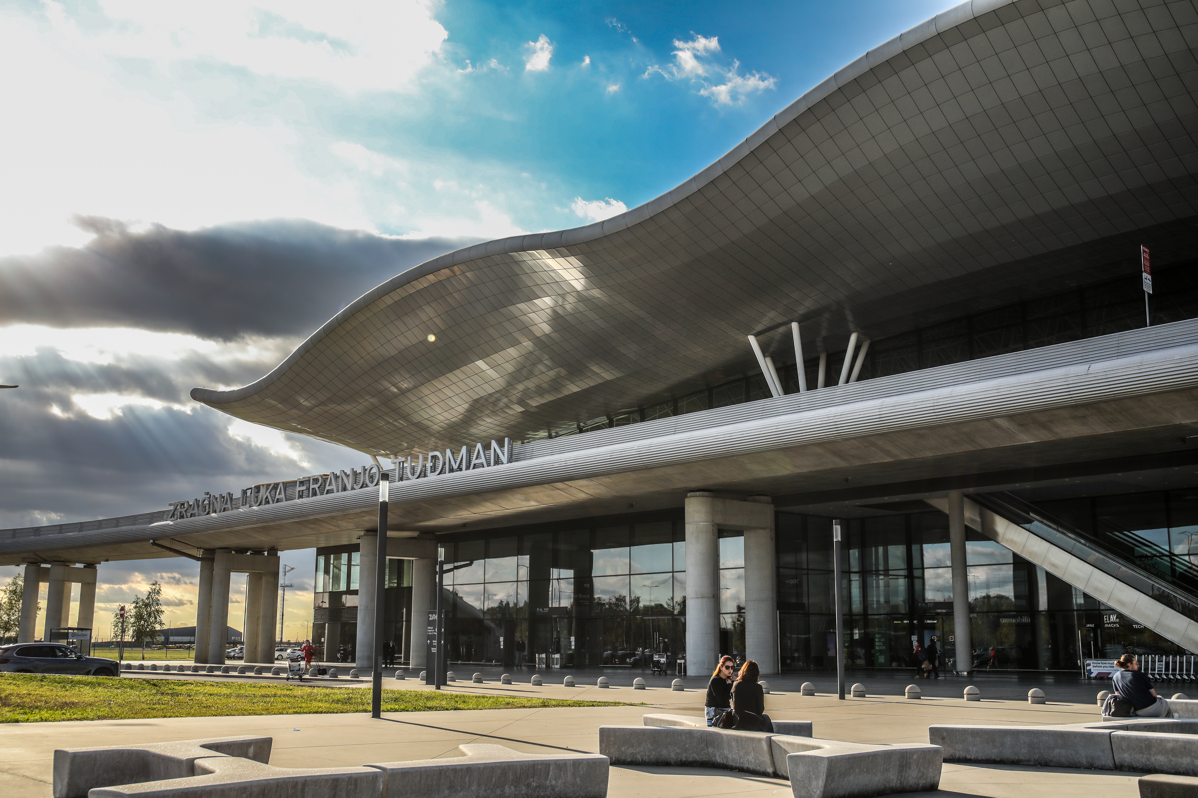 Putnici u Zracnoj luci Franjo Tudjman. Photo: Emica Elvedji/PIXSELL