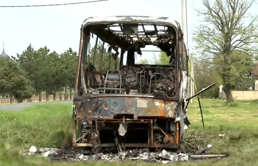 izgorio autobus