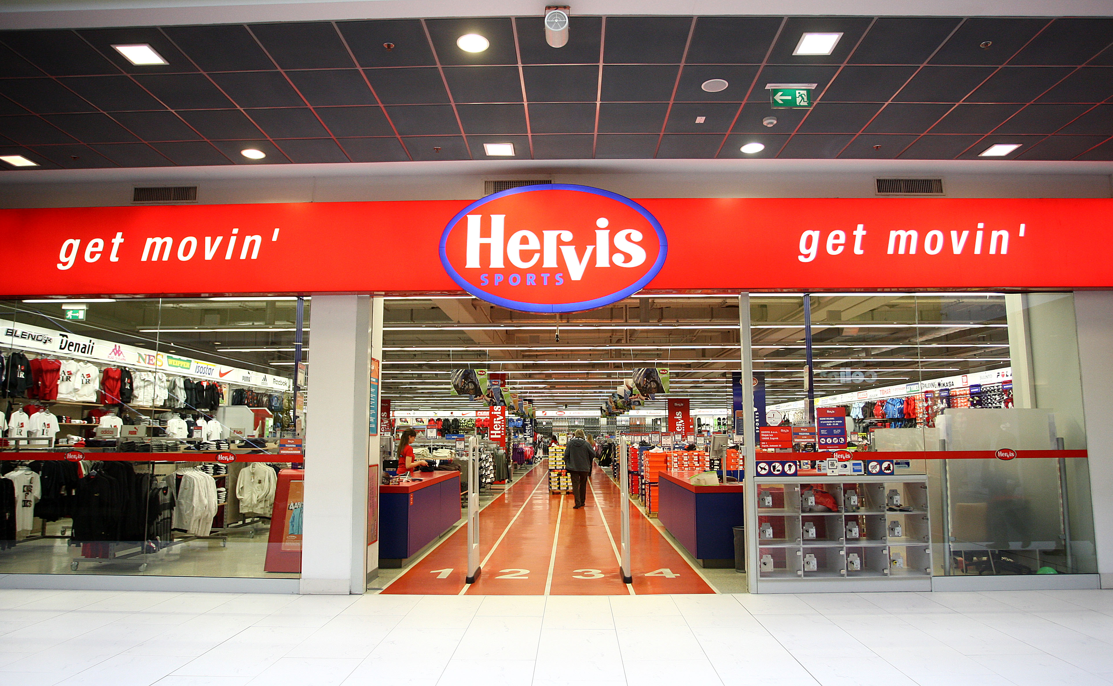 05.11.2009., Zagreb, Hrvatska - Trgovina Hervis u City Centru One.rPhoto: Igor Kralj/PIXSELL