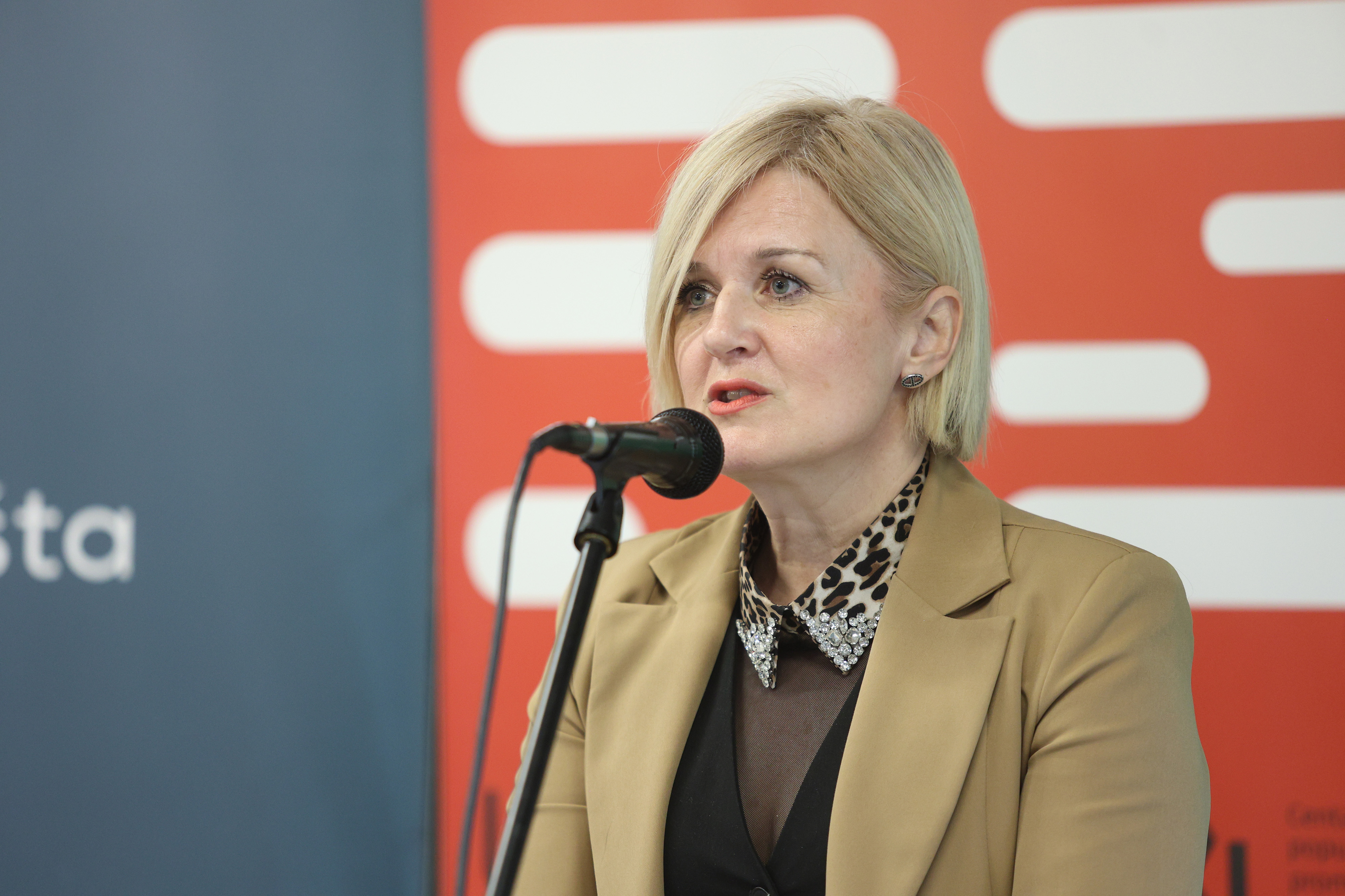 Udruga Zlatni rez Rijeka i Sveuciliste u Rijeci organizirali su 24. po redu Festival znanosti s temom energije, koja traje od 20. do 25. svibnja.