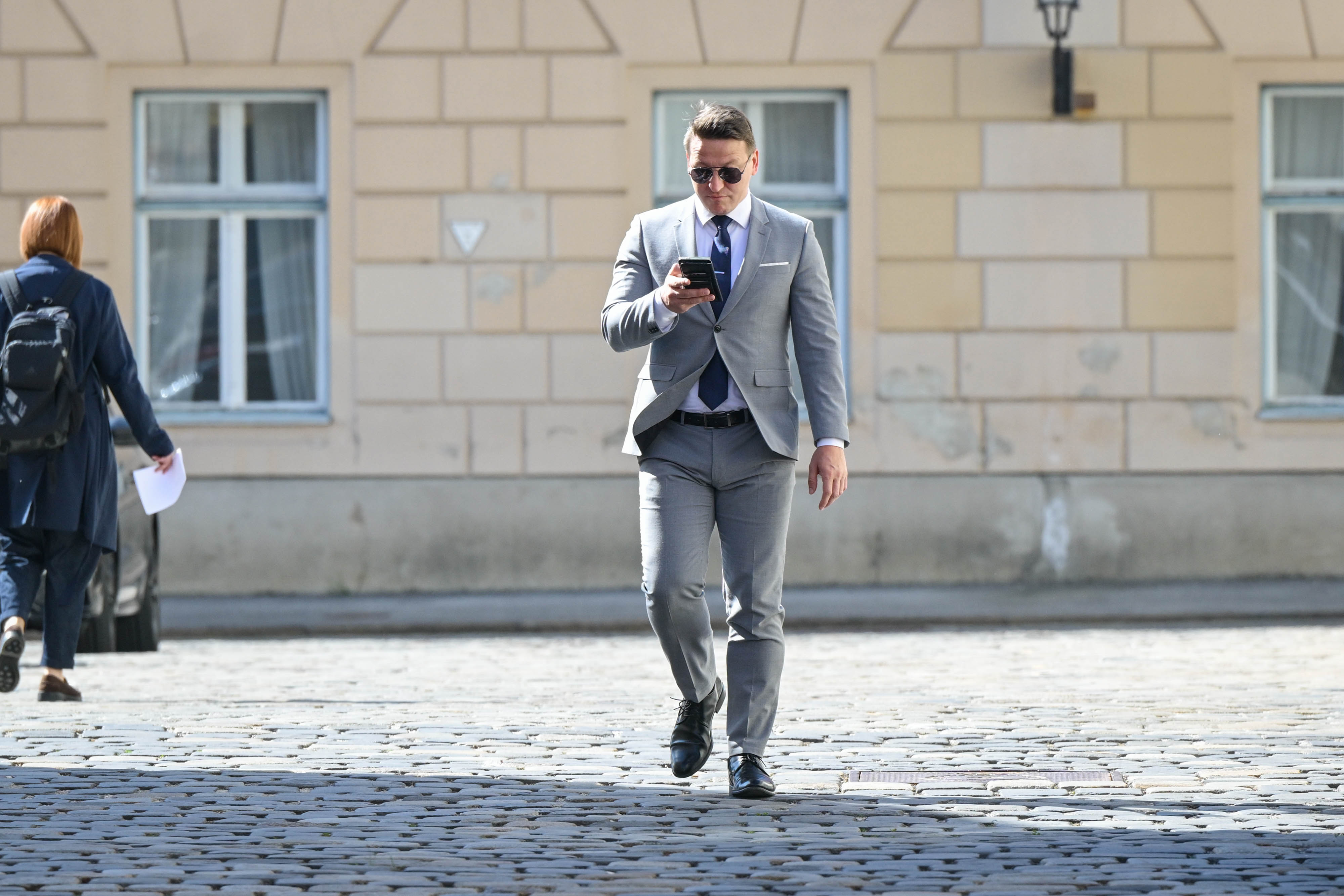 Dolazak clanova parlamentarne vecina na sastanak u Banskim dvorima. Photo: Neva Zganec/PIXSELL