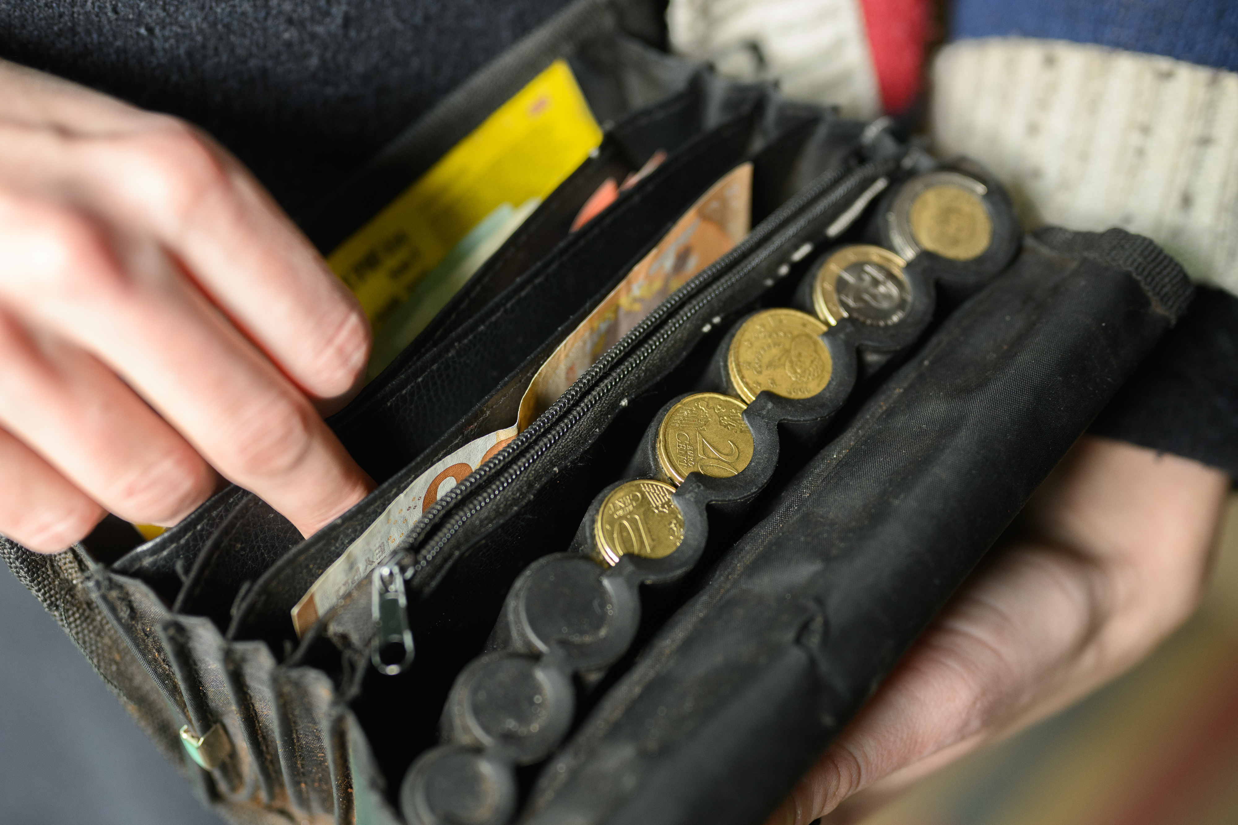 10.01.2024., Zagreb - Konobarice iz kafica Tres Chic u Vlaskoj ulici govore o velicini napojnica - baksisa od uvodjenja eura.  Photo: Davor Puklavec/PIXSELL
