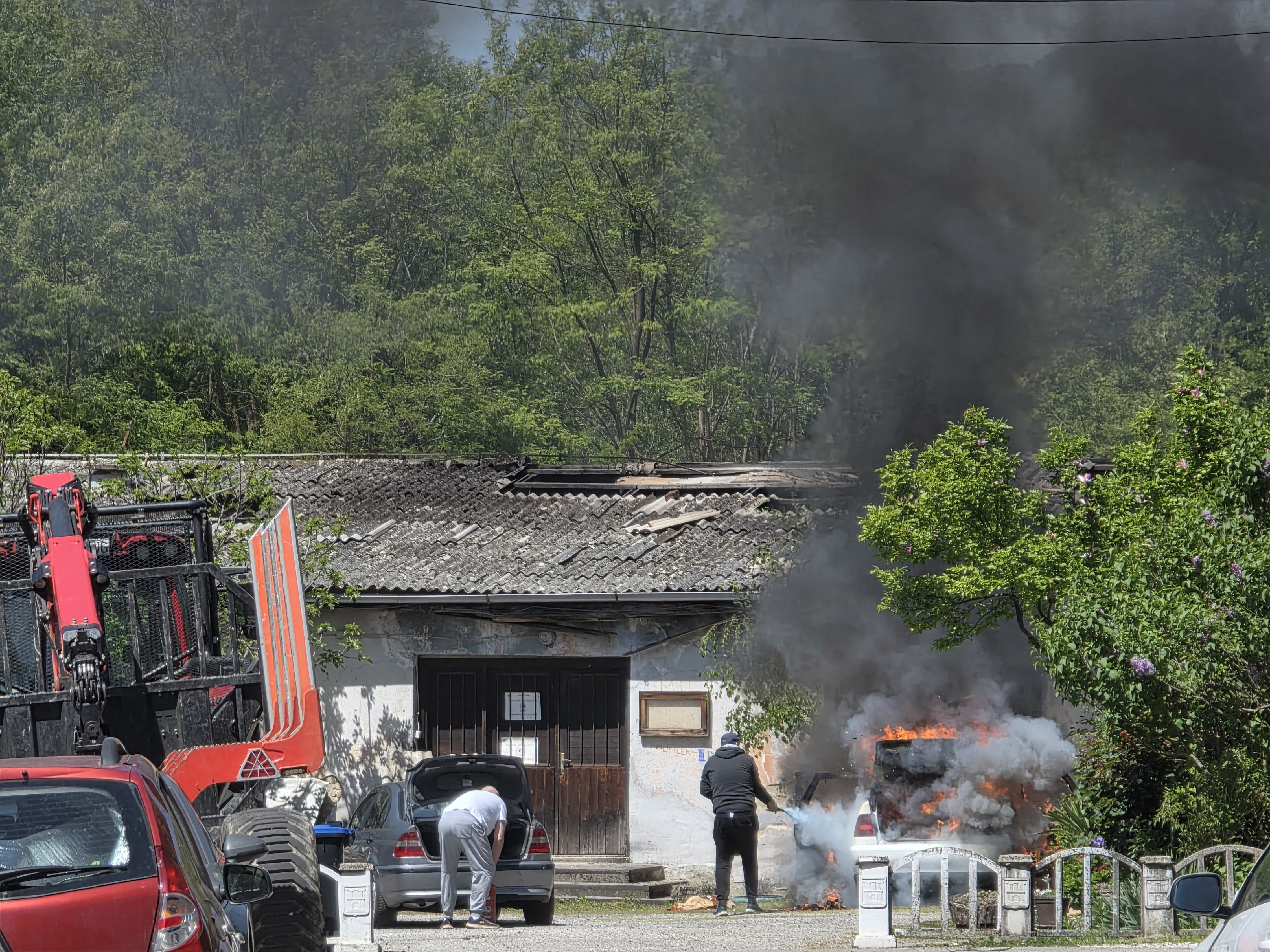 požar, automobil, Dotrščina