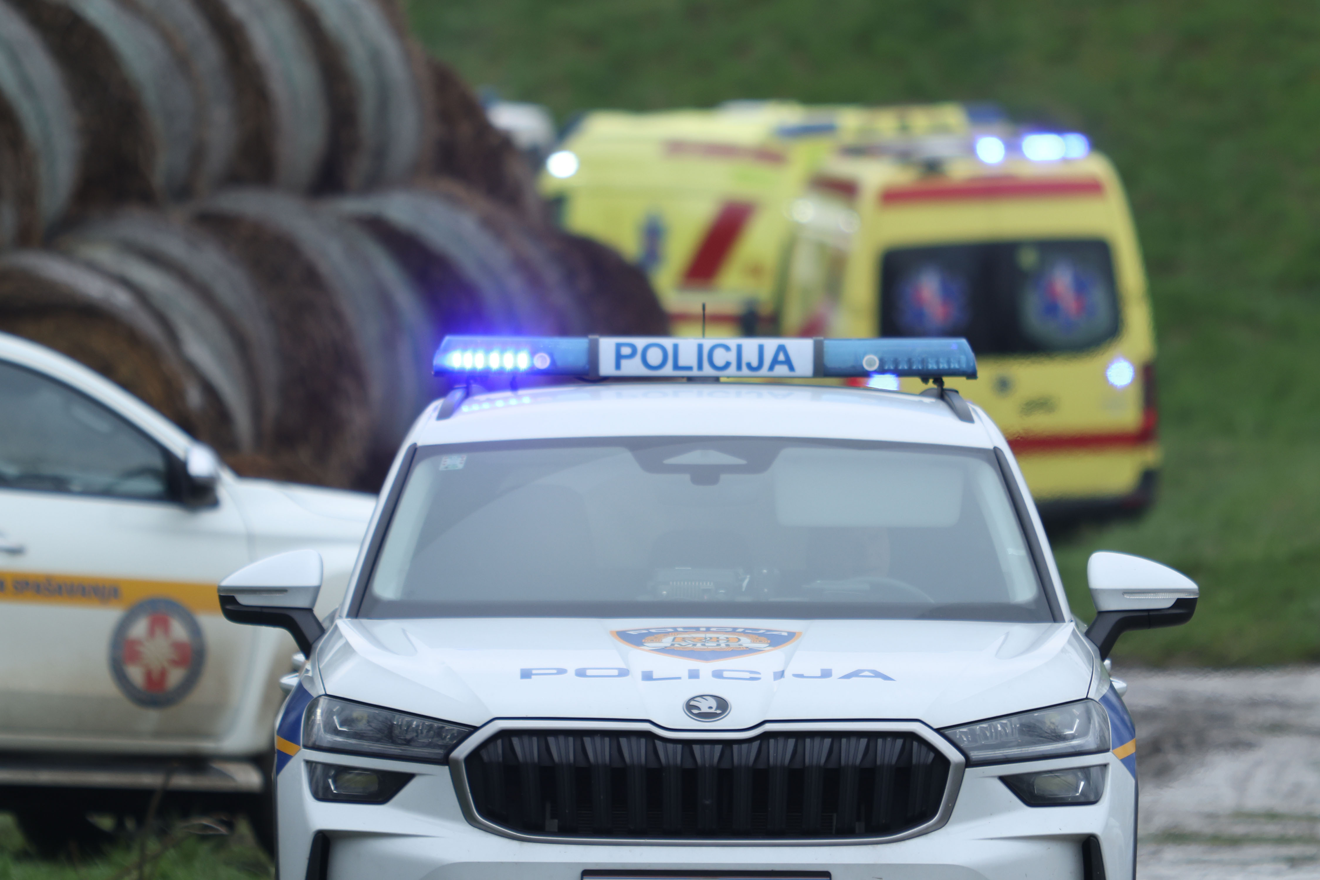 Policija
