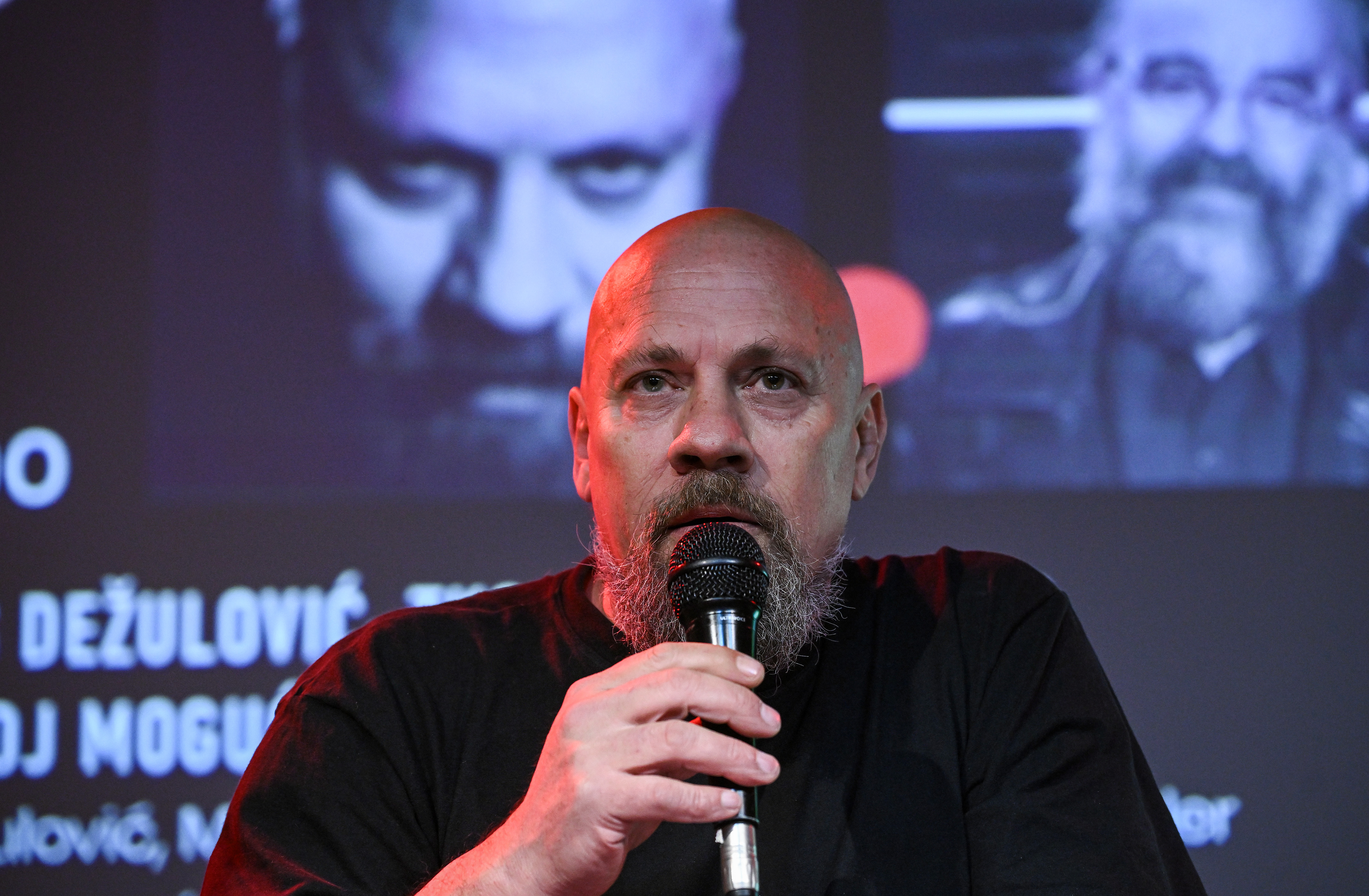Boris Dežulović