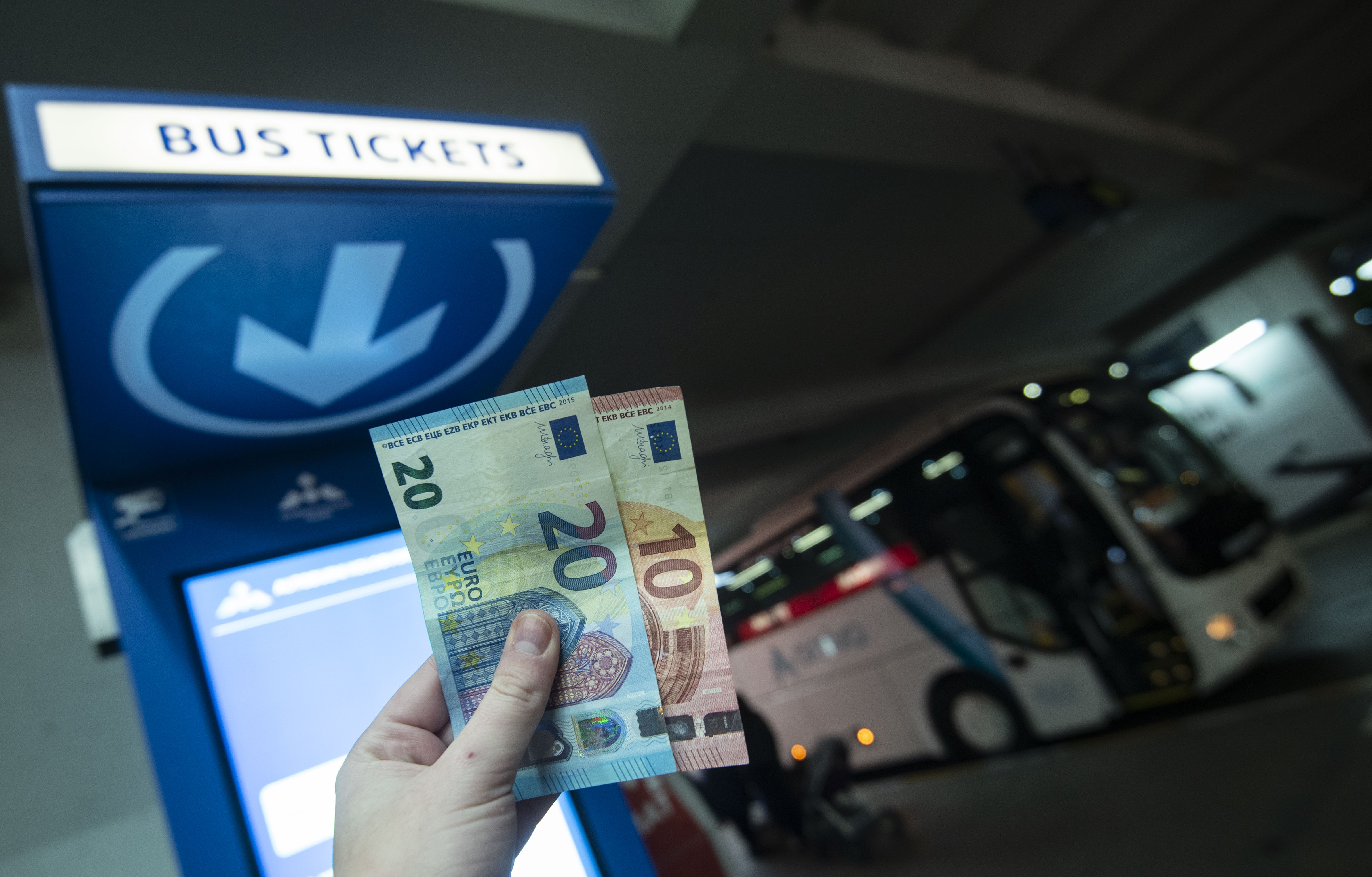 3.1.2023., Zagreb - Ilustracije autobusnog kolodvora nakon uvodjenja eura. Photo: Neva Zganec/PIXSELL