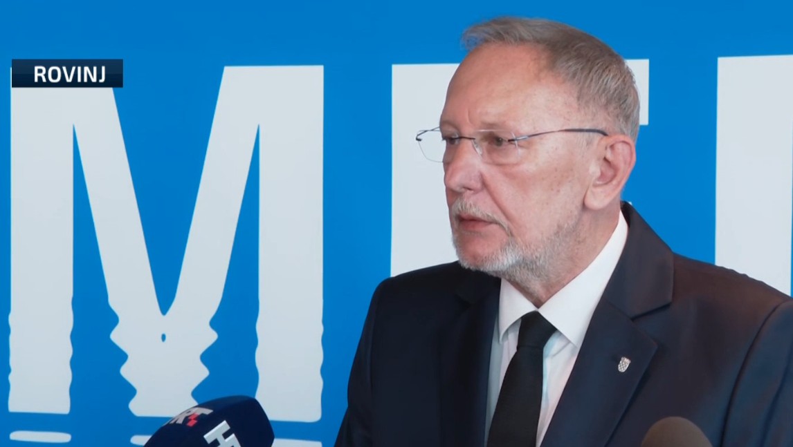 Davor Božinović