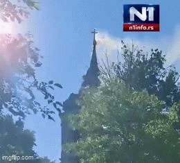 Gori pravoslavna crkva u Srbiji