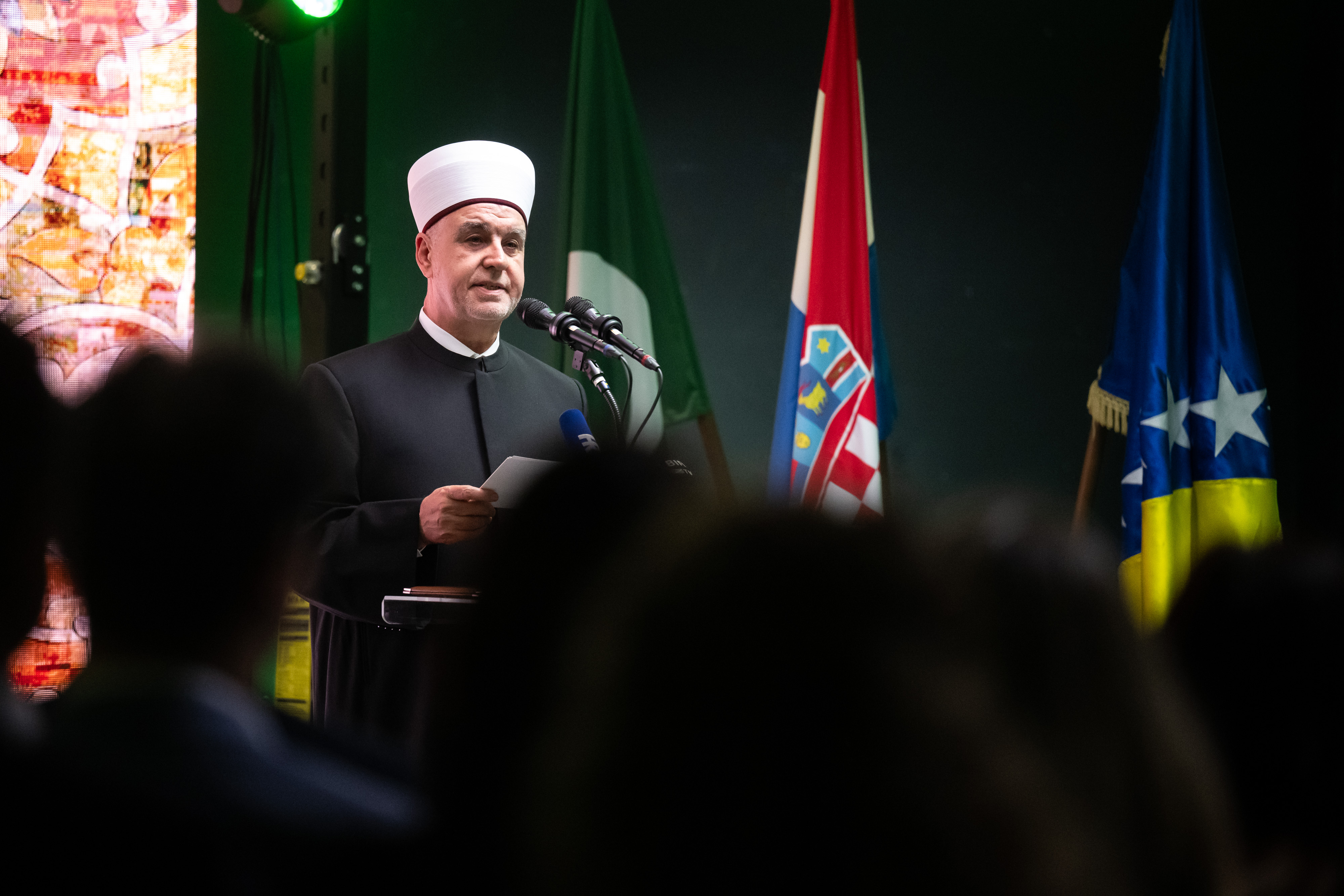 Predsjednik Vlade Andrej Plenkovic sudjelovao je na svecanom otvorenju izlozbe "Pod nebom vedre vjere – Islam i Europa u iskustvu Bosne" u Studentskom centru. Reisul-ulema, dr. Husein-ef. Kavazovic. Photo: Davor Puklavec/PIXSELL