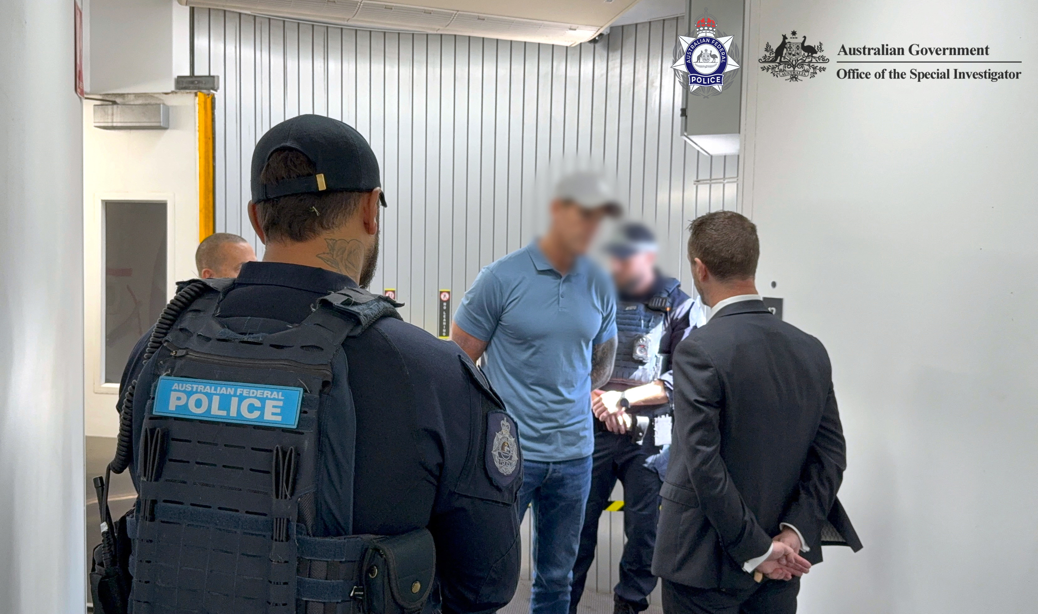 australska policija, Jeffrey Lewis