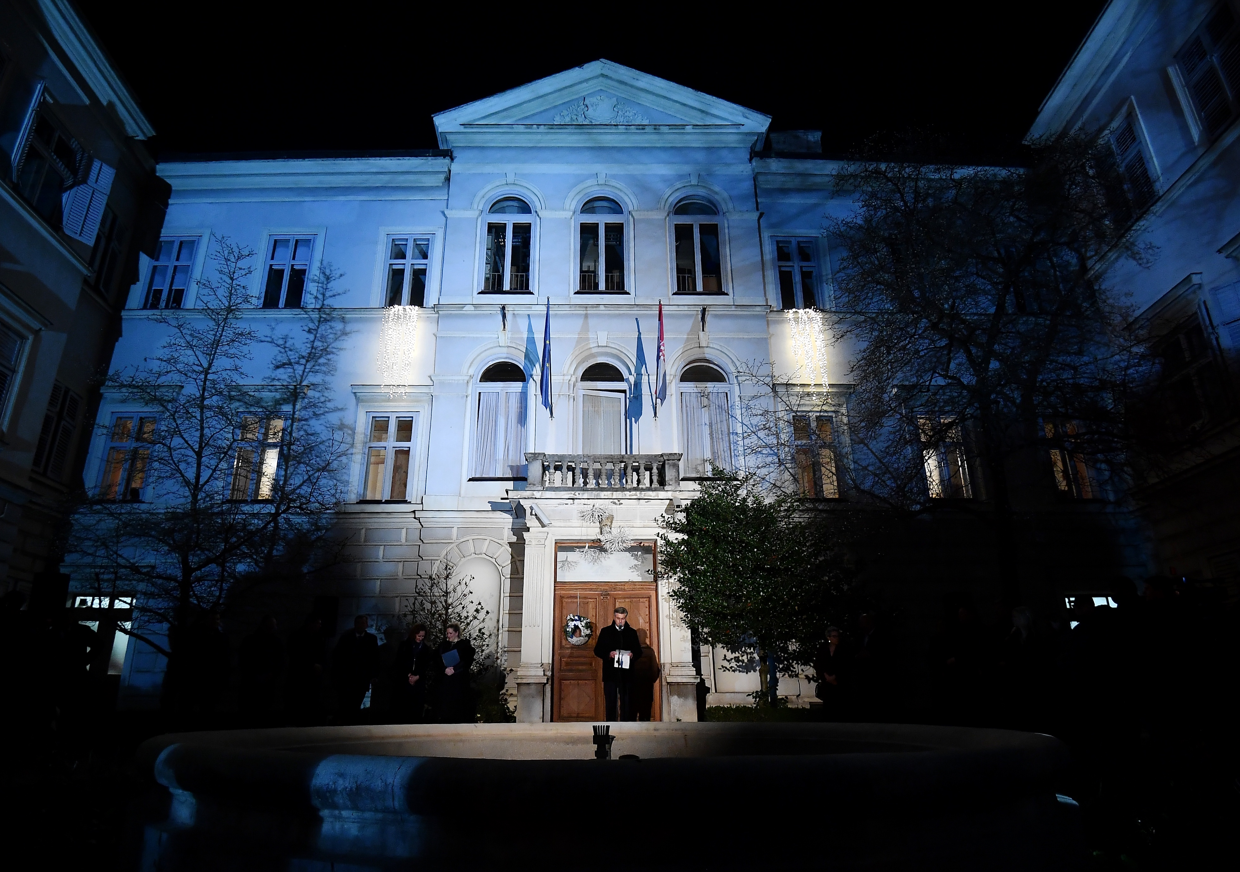 Institut za povijest
