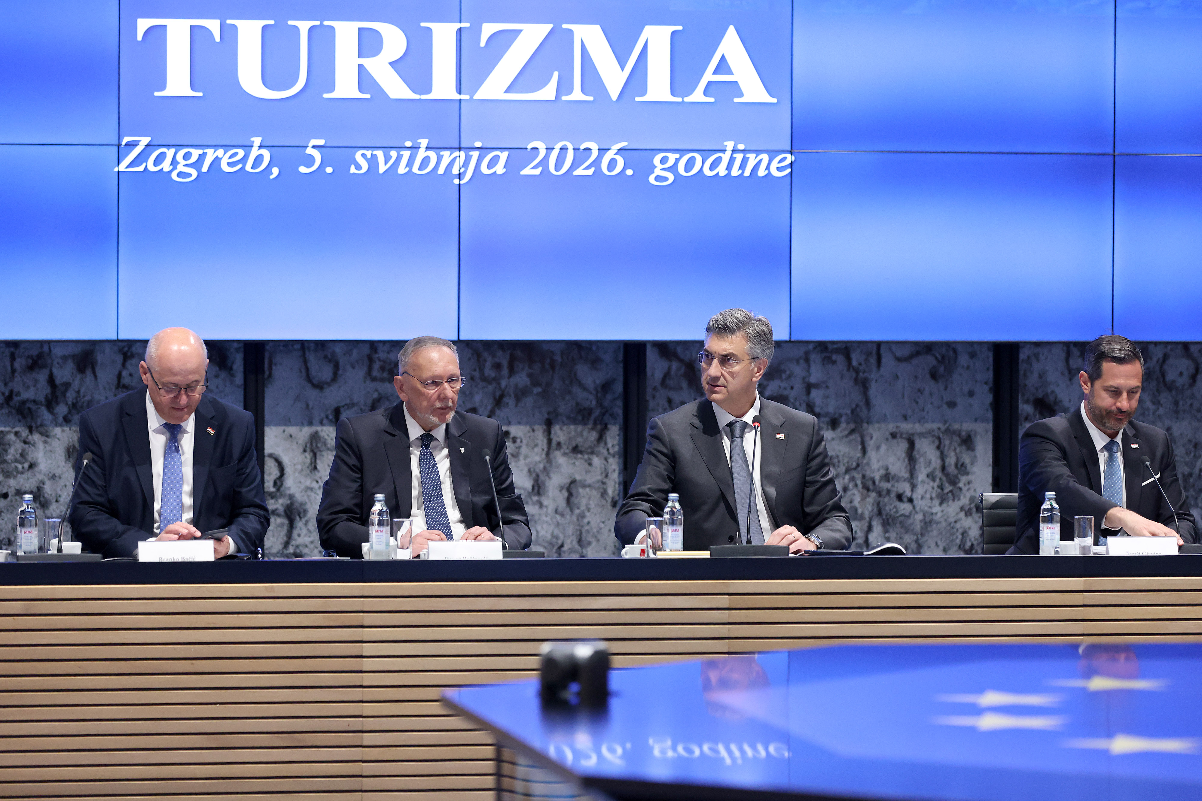 05.05.2026., Zagreb - U NSK je odrzana Sjednica Vijeca za upravljanje razvojem turizma, kojom je predsjedao predsjednik Vlade RH Andrej Plenkovic. Photo: Patrik Macek/PIXSELL