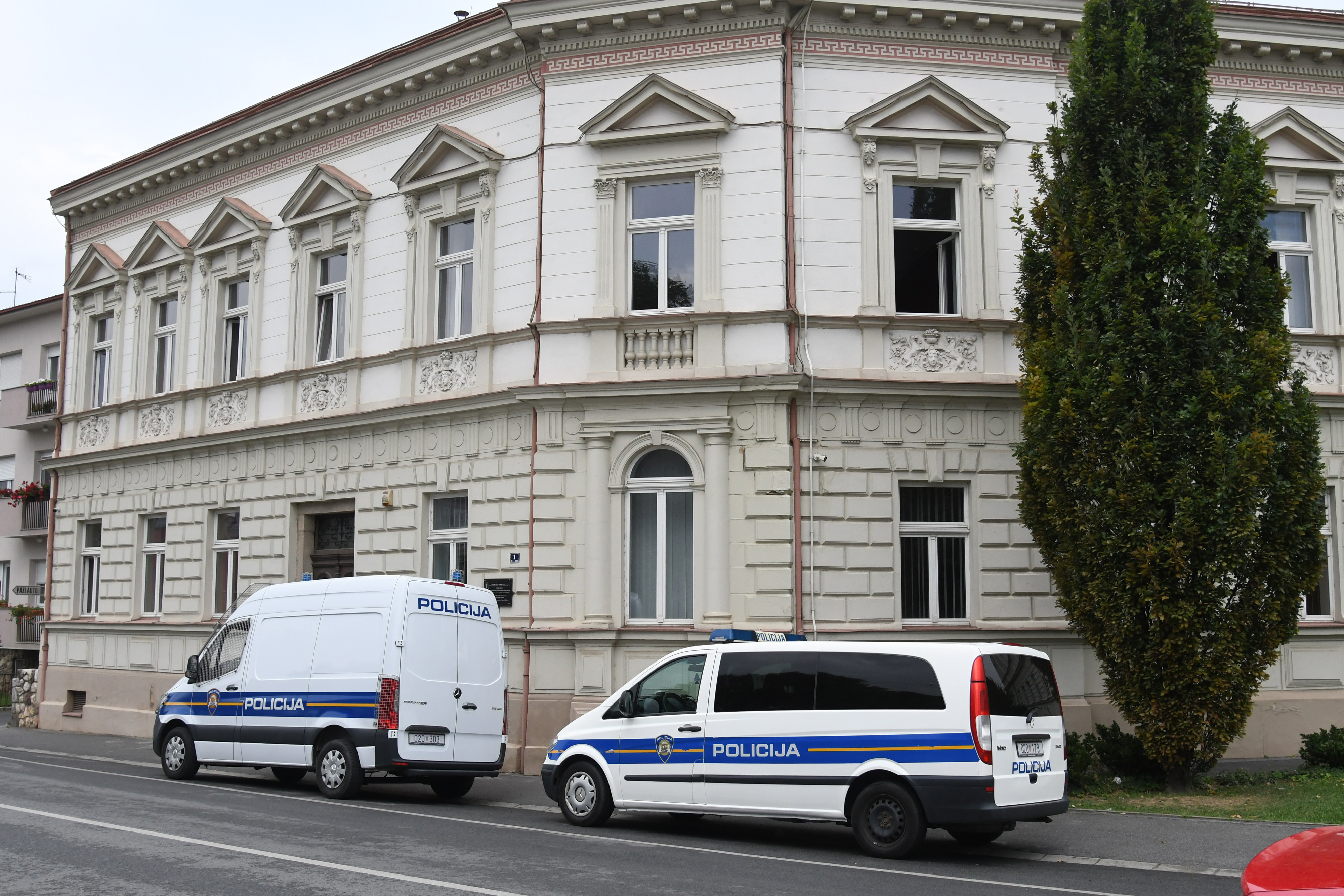10..09.2025., Bjelovar - Akcija USKOK-a u Bjelovaru, a ovog puta su na udaru celnici Hrvatskih suma.  Photo: Damir Spehar/PIXSELL