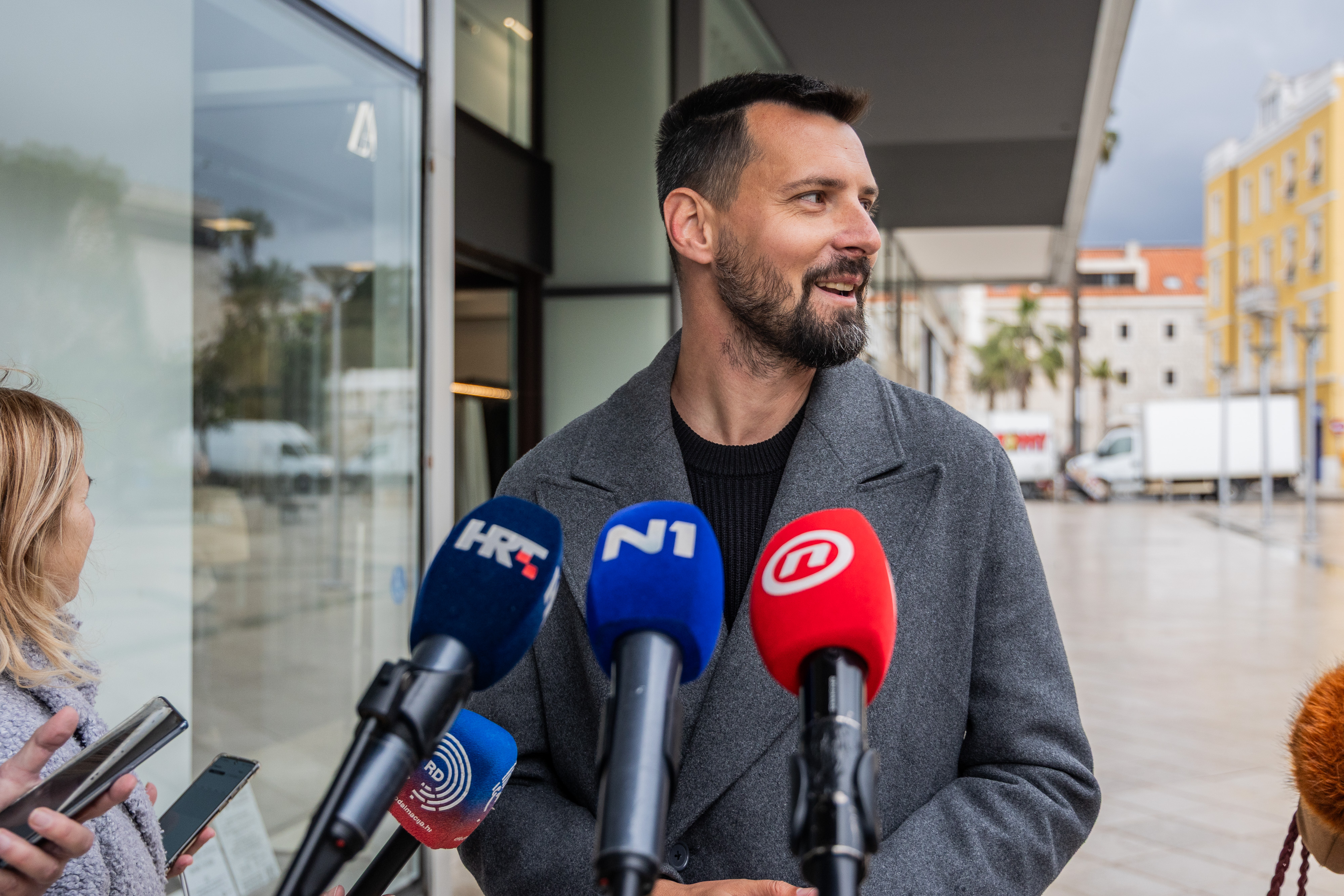 Bojan Ivosevic na konferenciji za medije povodom rada nocnih klubova u centru Splita. Photo: Zvonimir Barisin/PIXSELL