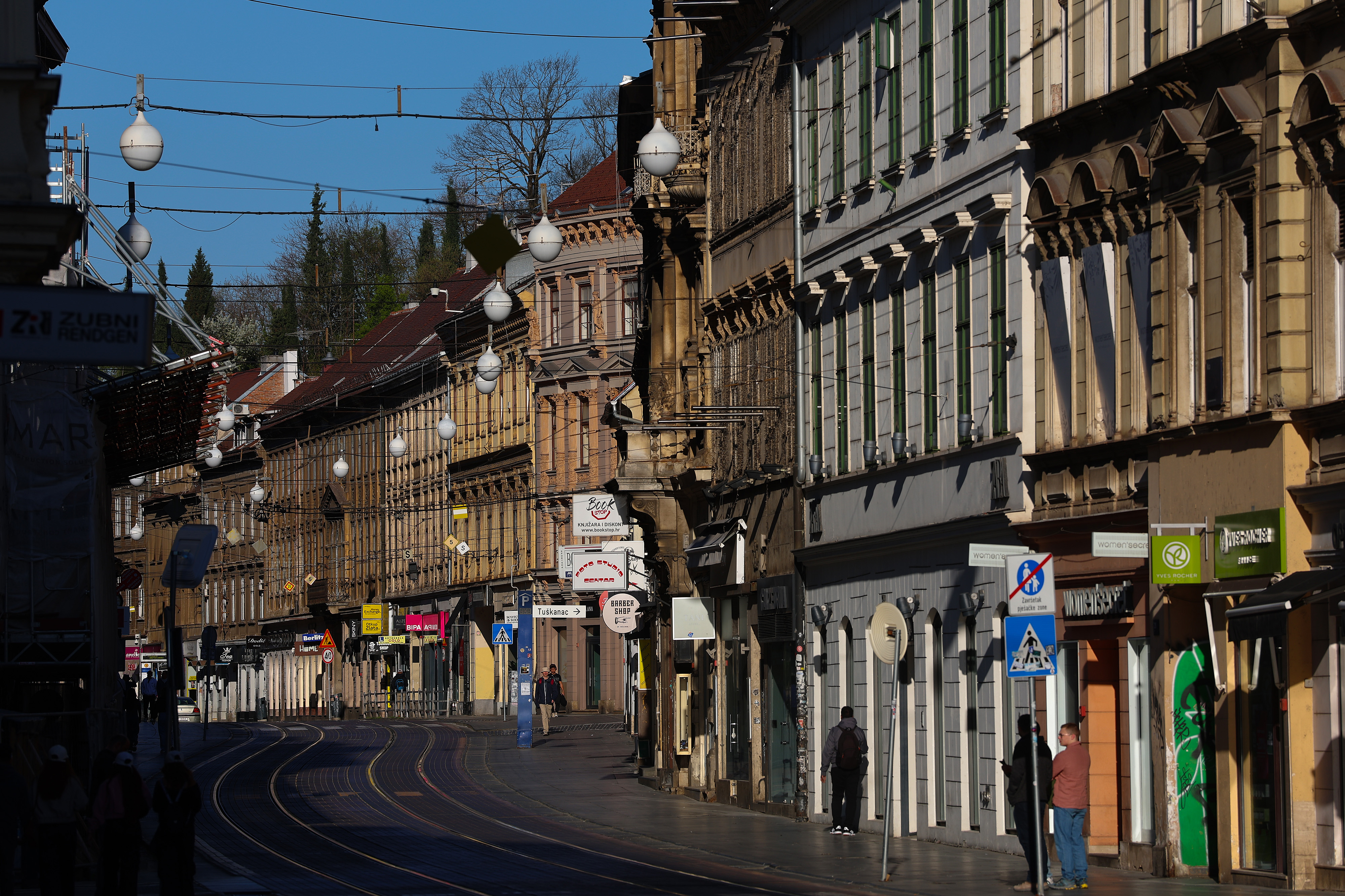 Mirno uskrsnje jutro u sredistu grada. Photo: Sanjin Strukic/PIXSELL