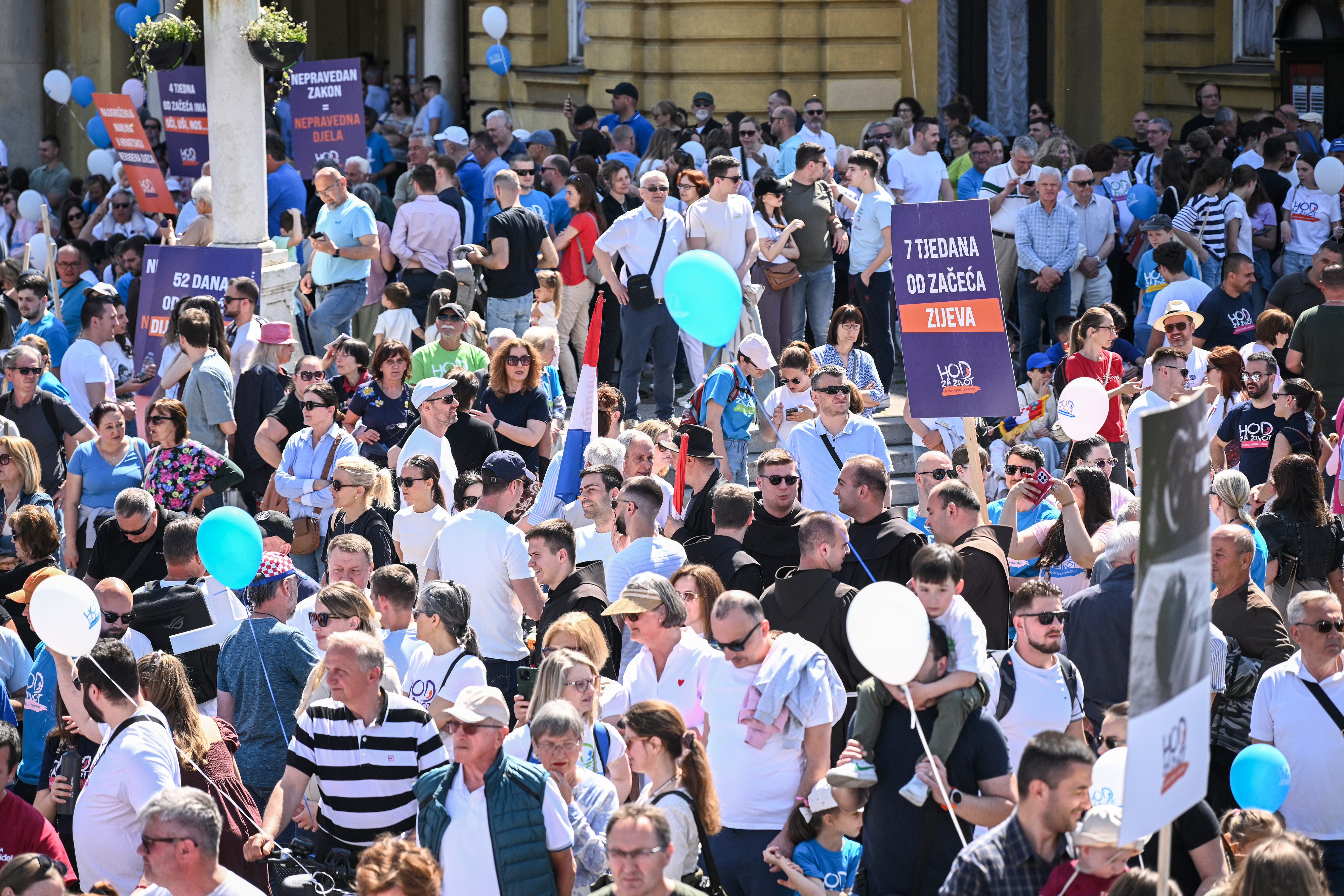 09.05.2026., Zagreb - Manifestacija Hod za zivot ove godine odrzava se pod geslom "Prvi korak je zakon! Zivot je dar, zastitimo ga pravednim zakonom!". Photo: Marko Lukunic/PIXSELL