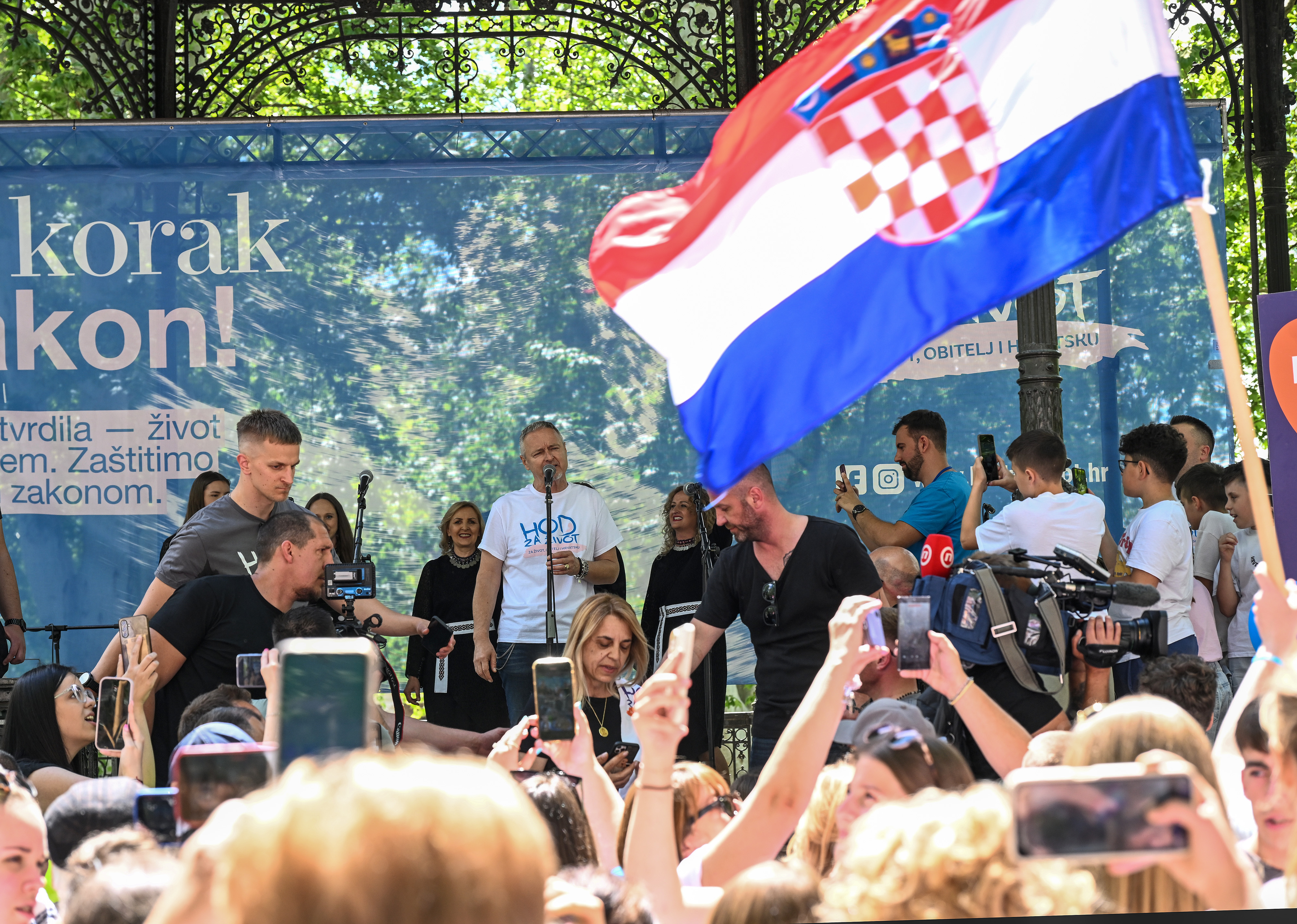 09.05.2026., Zagreb - Manifestacija Hod za zivot ove godine odrzava se pod geslom "Prvi korak je zakon! Zivot je dar, zastitimo ga pravednim zakonom!". Marko Perkovic Thompson Photo: Marko Lukunic/PIXSELL