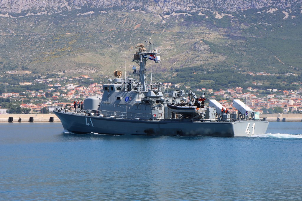 Raketna topovnjača Vukovar