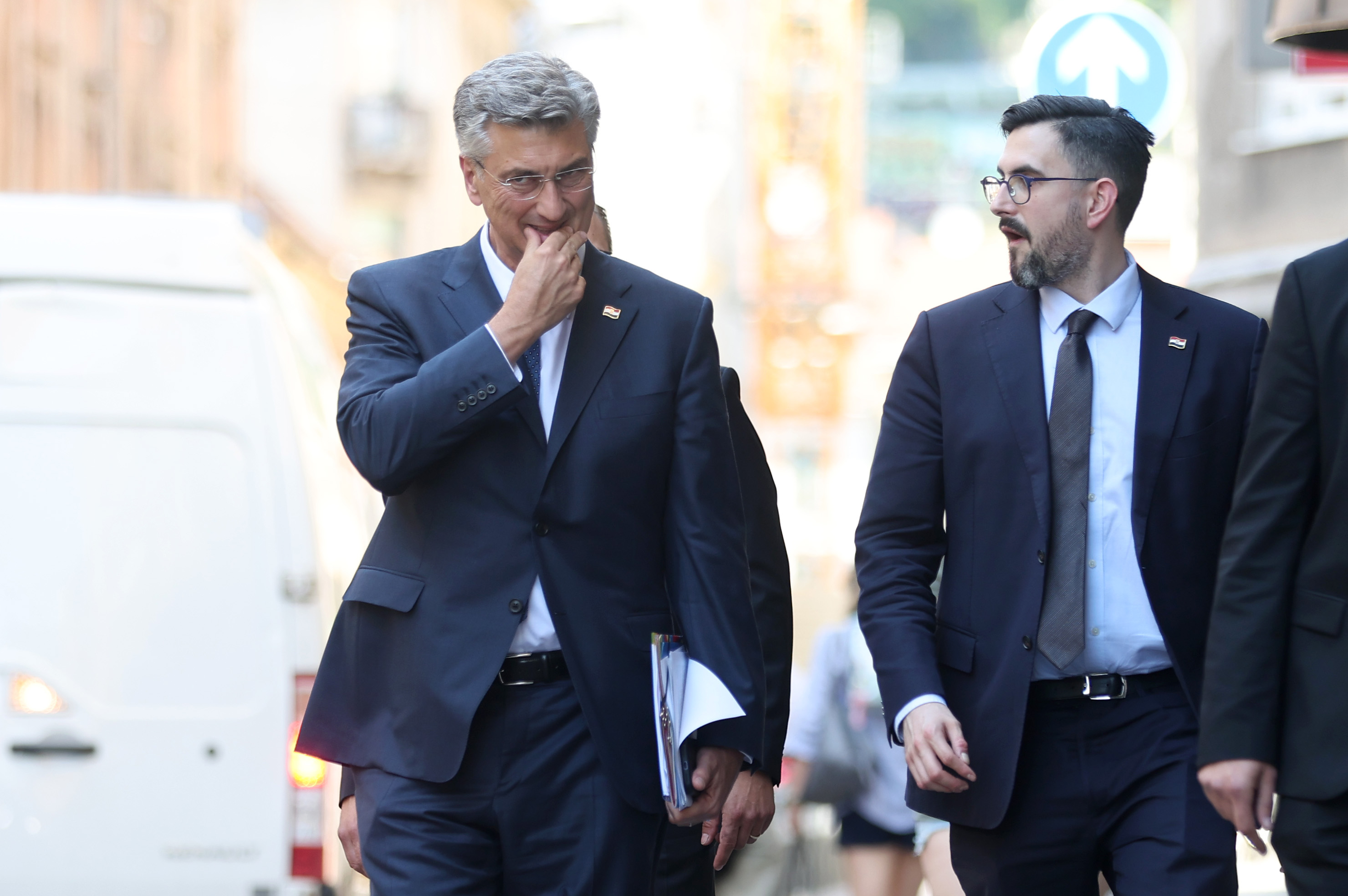 Dolazak clanova HDZ-a na zajednicku sjednicu Predsjednistva i Nacionalnog odbora stranke u prostorijama Gradskog odbora HDZ-a. predsjednik Vlade RH Andrej Plenkovic i glasnogovornik Vlade RH Marko Milic Photo: Slavko Midzor/PIXSELL