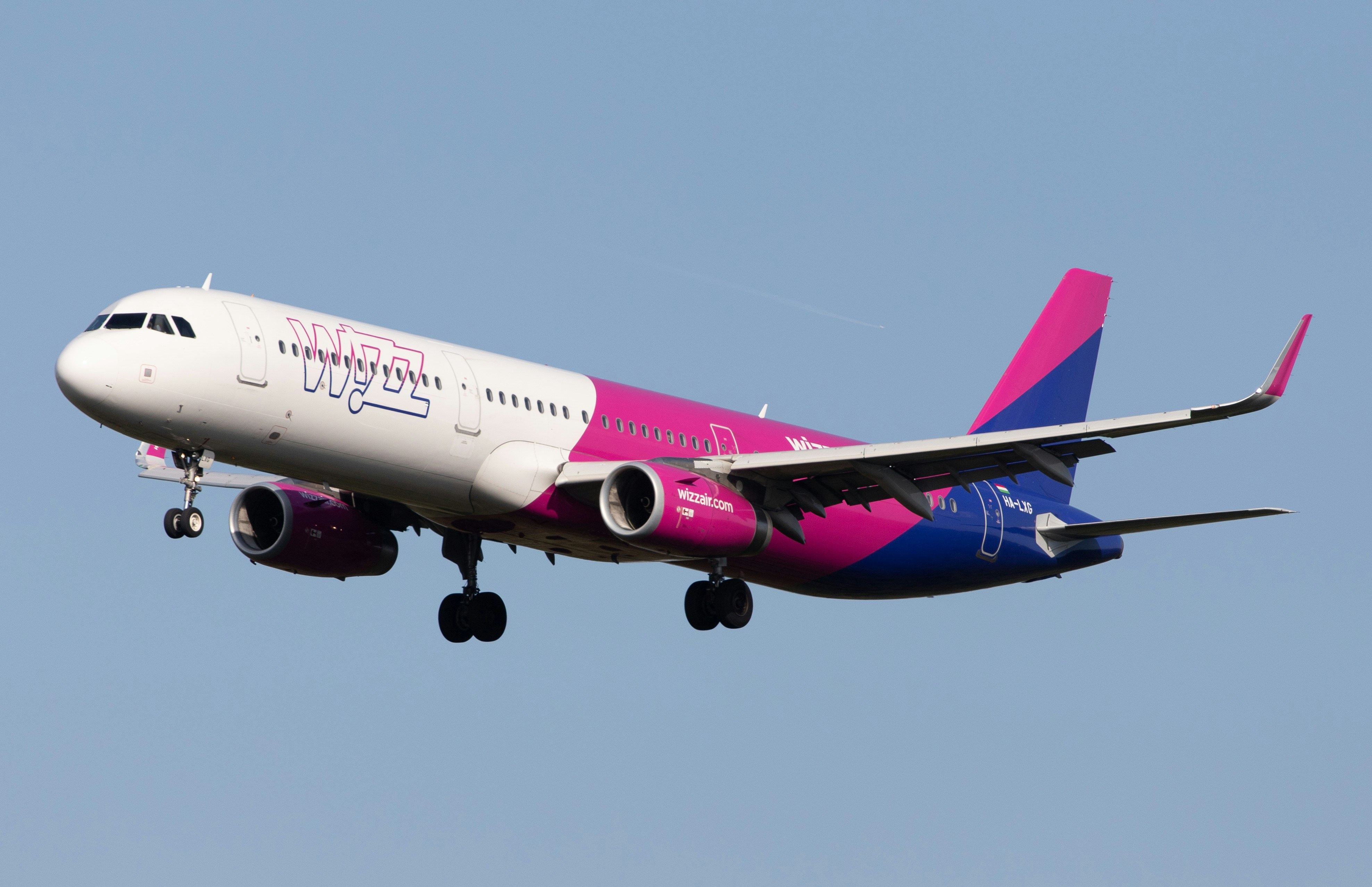 Wizz Air UNSPLASH