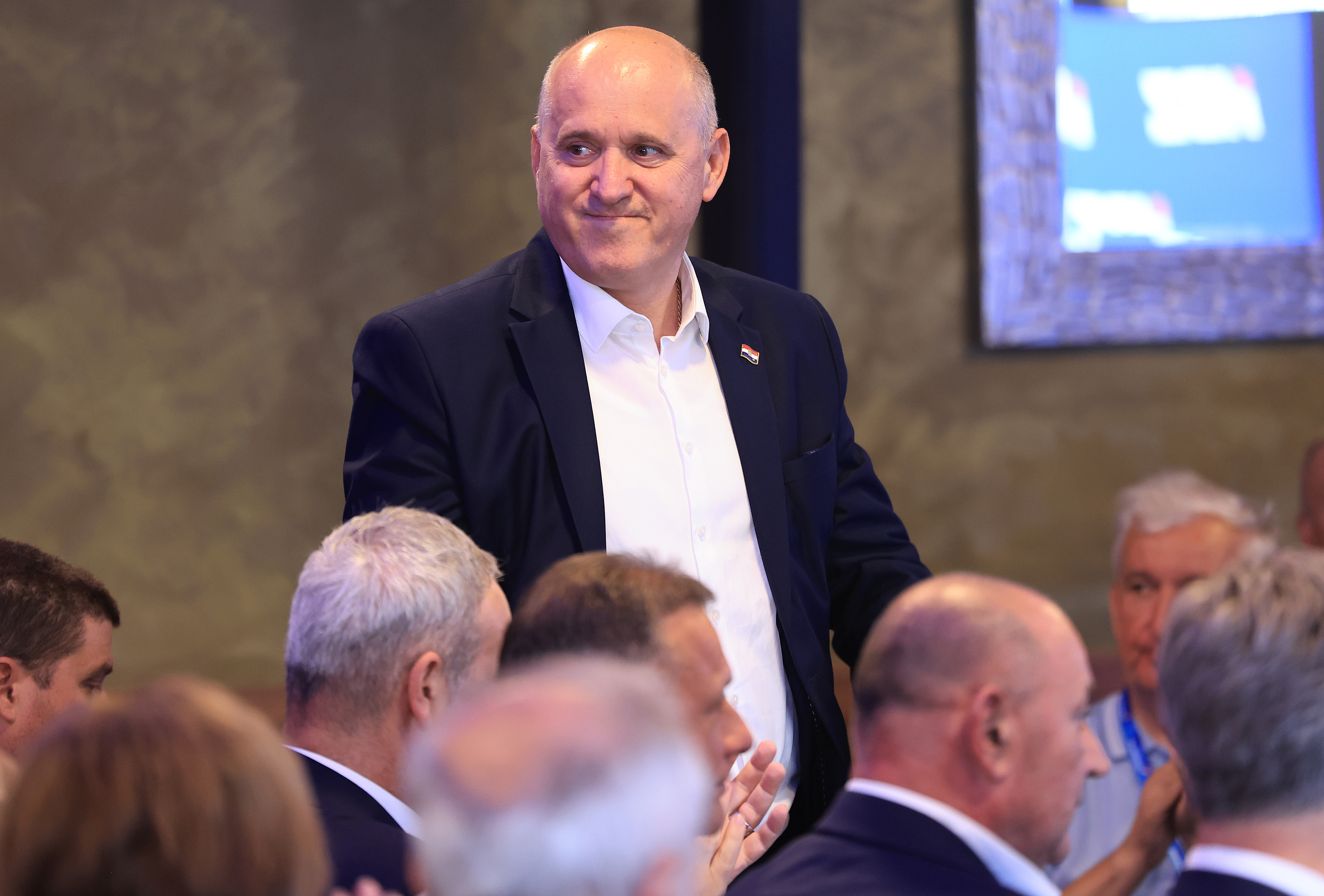 Sluzbeni dio programa tijekom svecanog obiljezavanja 37. obljetnice osnutka HDZ-a. potpredsjednik Vlade i ministar prostornoga uredjenja, graditeljstva i drzavne imovine Branko Bacic Photo: Marko Prpic/PIXSELL