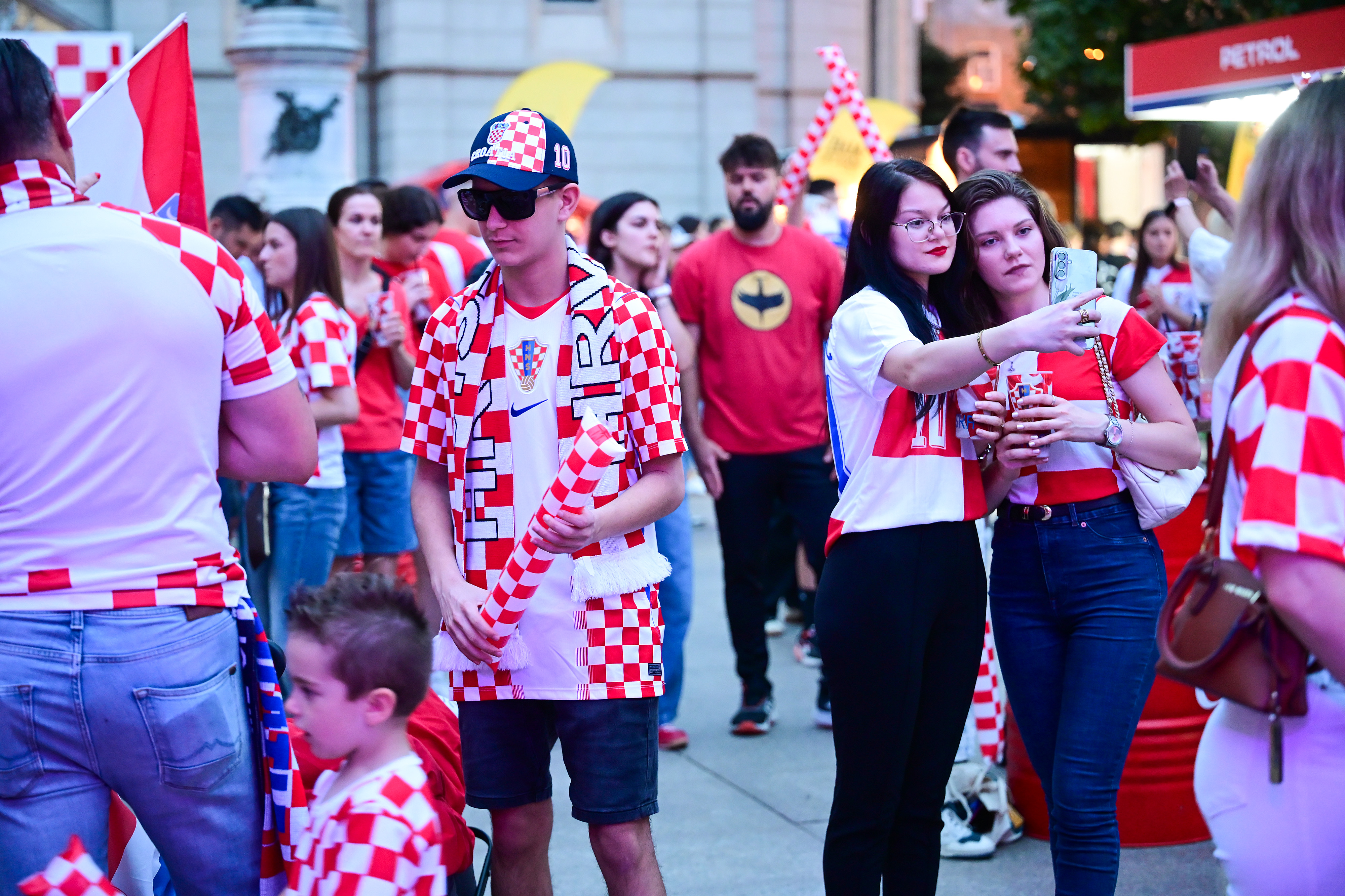 17.06.2026, Zagreb - HNSova najveca navijacka zona na Cvjetnom trgu za javno gledanje Svjetskog prvenstva. Photo: Lucija Ocko/PIXSELL