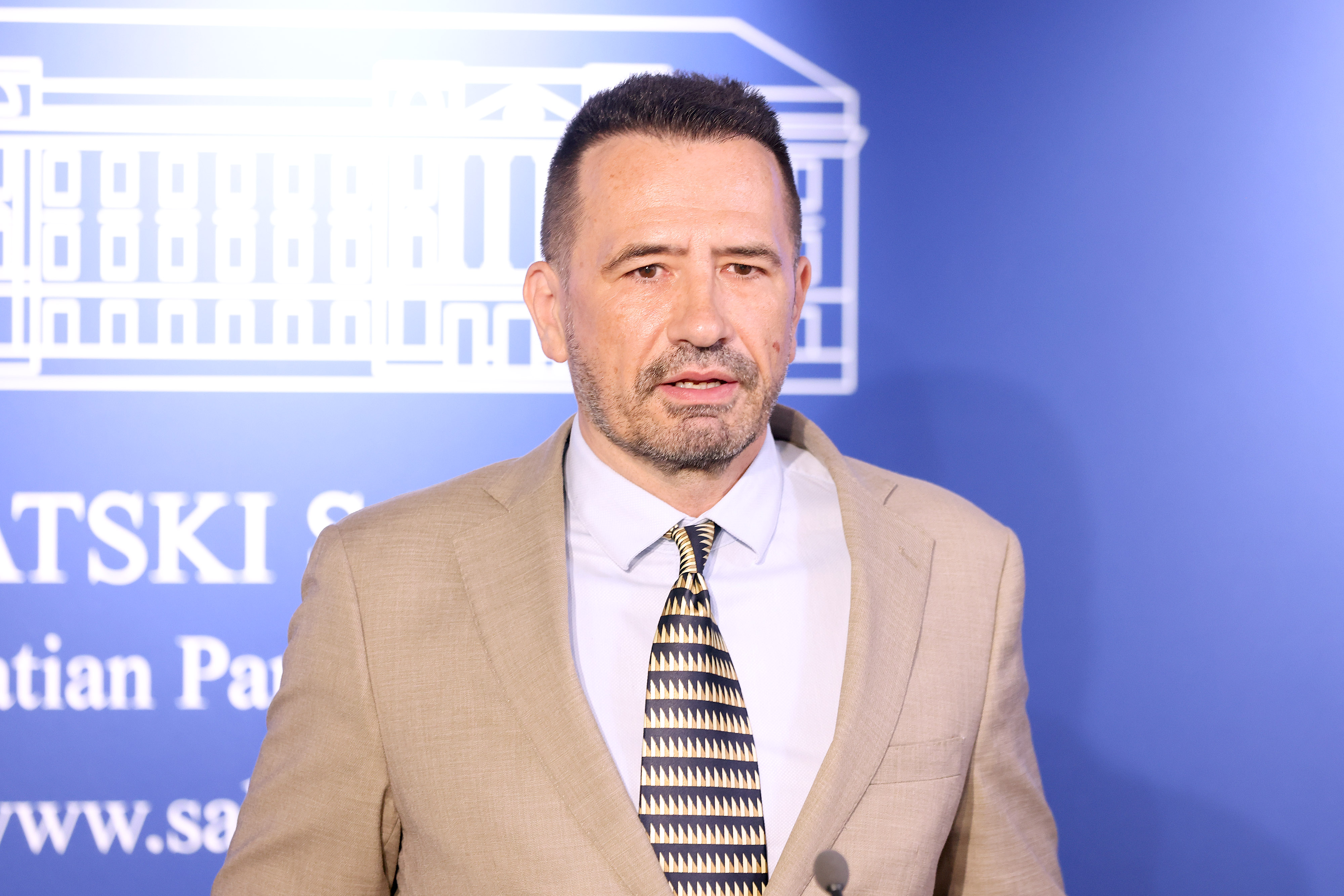 18.06.2026., Zagreb - Na konferenciji za medije odrzanoj u Saboru o aktulanim temama govorili su Igor Peternel, Kresimir Cabaj i Damir Biloglav. Photo: Patrik Macek/PIXSELL