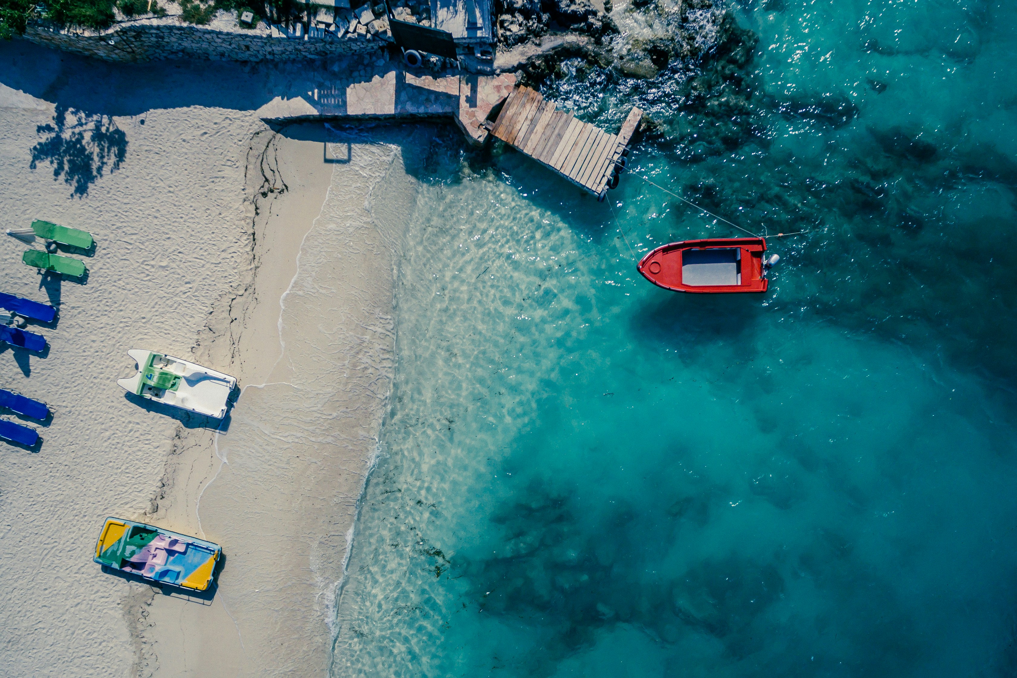 Albanija plaža UNSPLASH