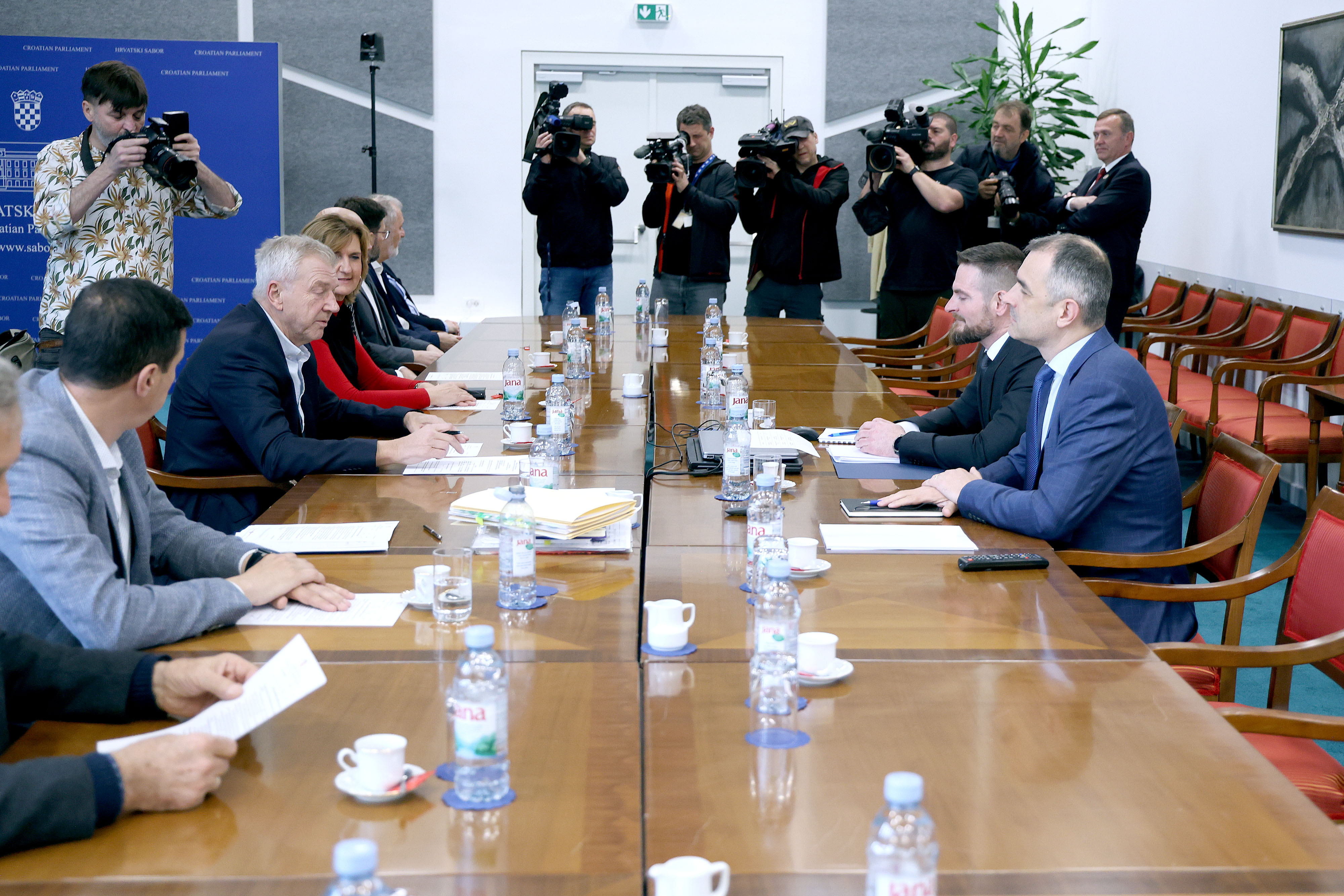 16.04.2026., Zagreb - U Saboru je odrzana 29., zatvorena sjednica Odbora za unutarnju politiku i nacionalnu sigurnost koja je na dnevnom redu imala raspravu o godisnjim izvjescima sigurnosnih agencija