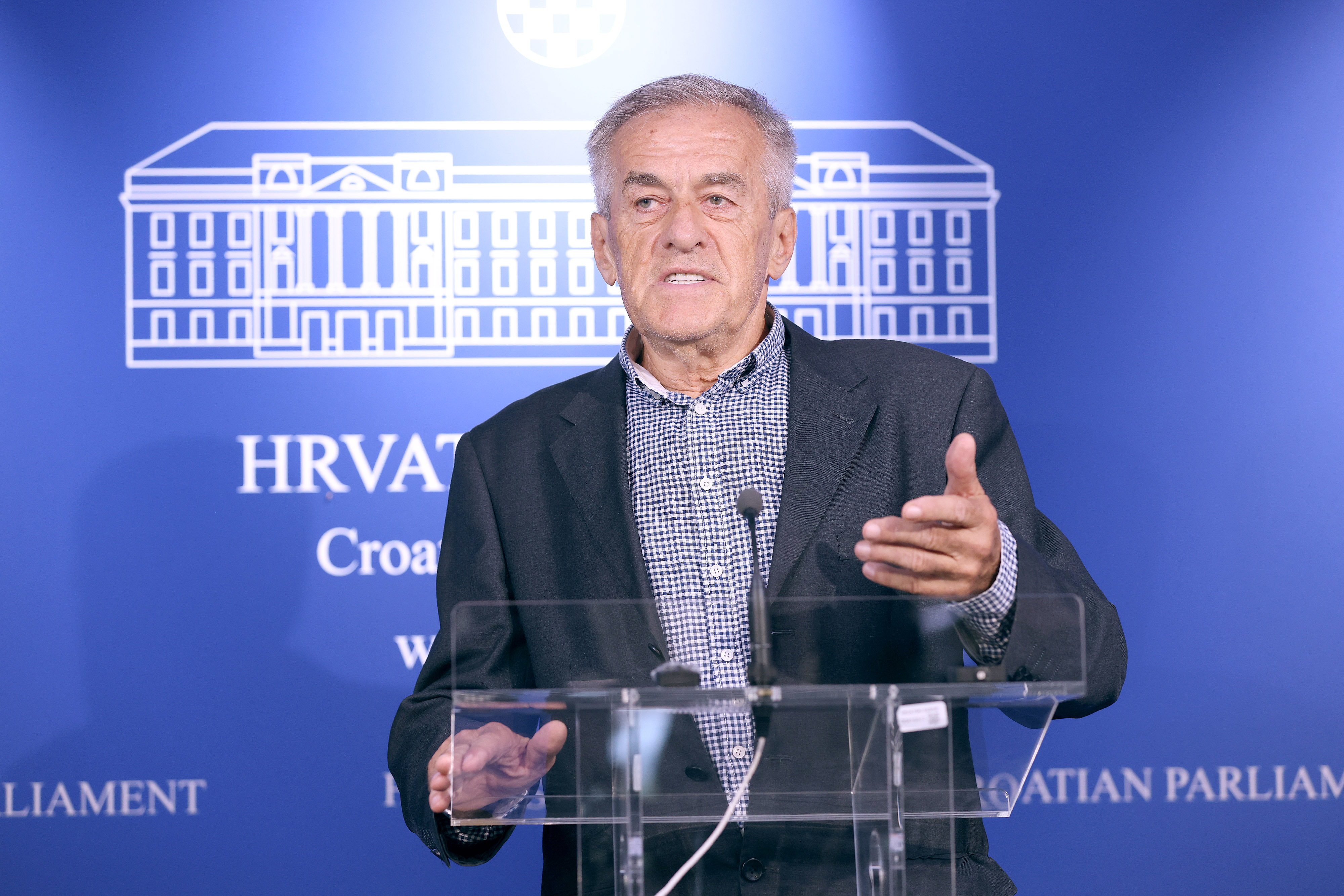 10.07.2026., Zagreb - Na konferenciji za medije odrzanoj u Saboru o uhicenju sina govorio je Josip Jurcevic. Photo: Patrik Macek/PIXSELL