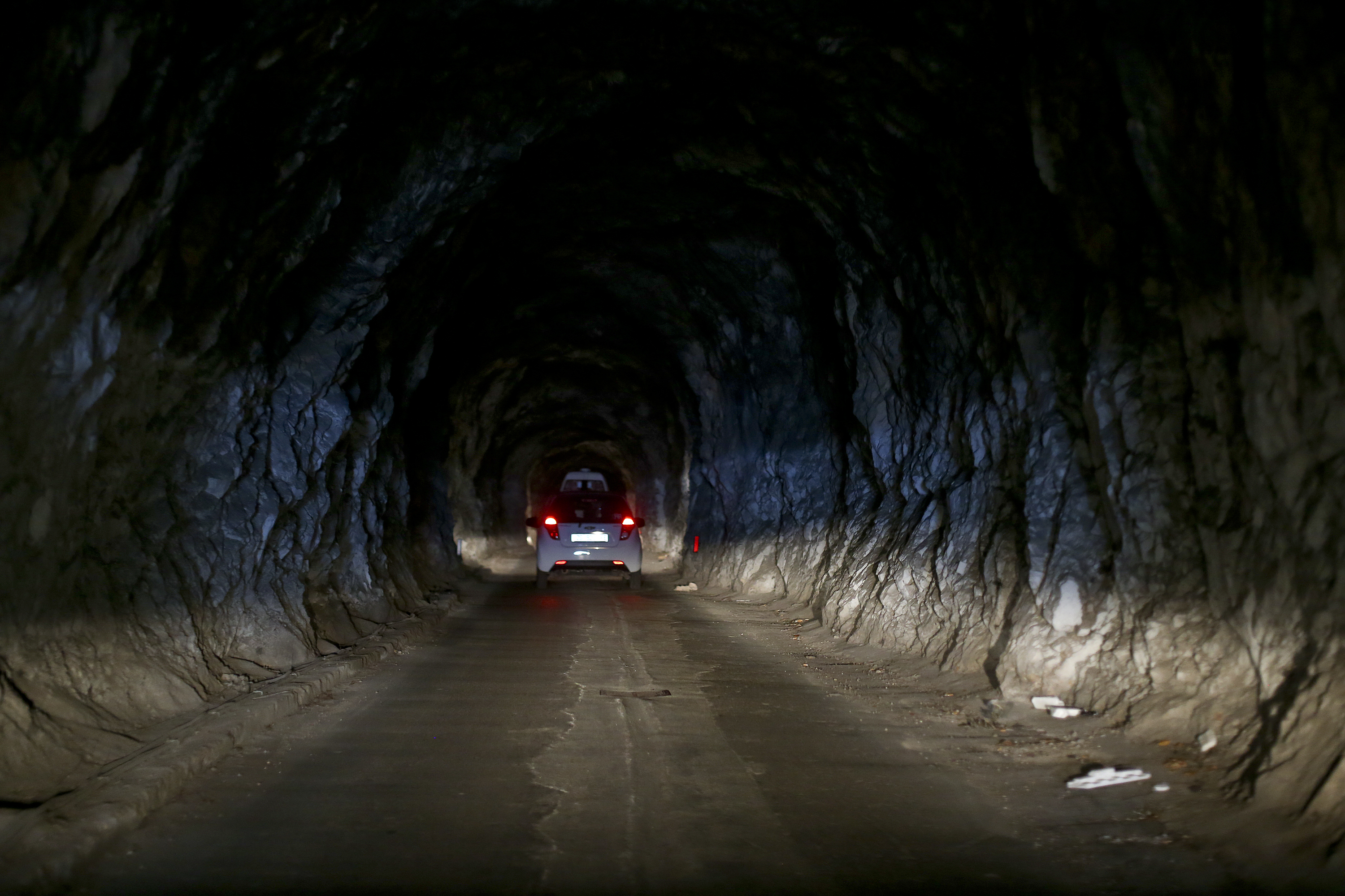 11.09.2014., Hvar - Tunel na otoku Hvaru koji povezuje Pitve i Zavalu.