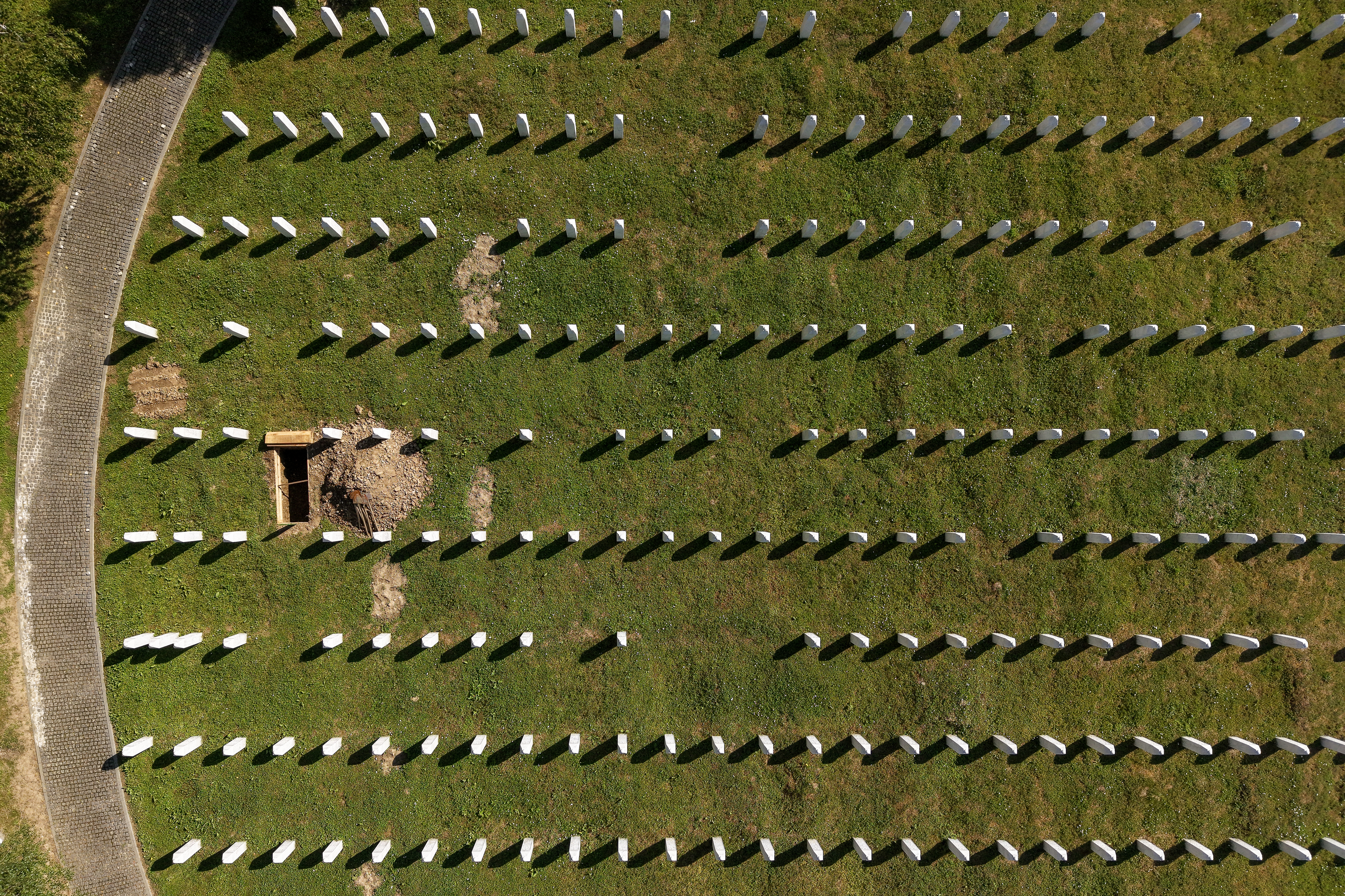 10.07.2026., Potocari, Bosna i Hercegovina - Pogled iz zraka na Memorijalni centar Srebrenica. Photo: Armin Durgut/PIXSELL