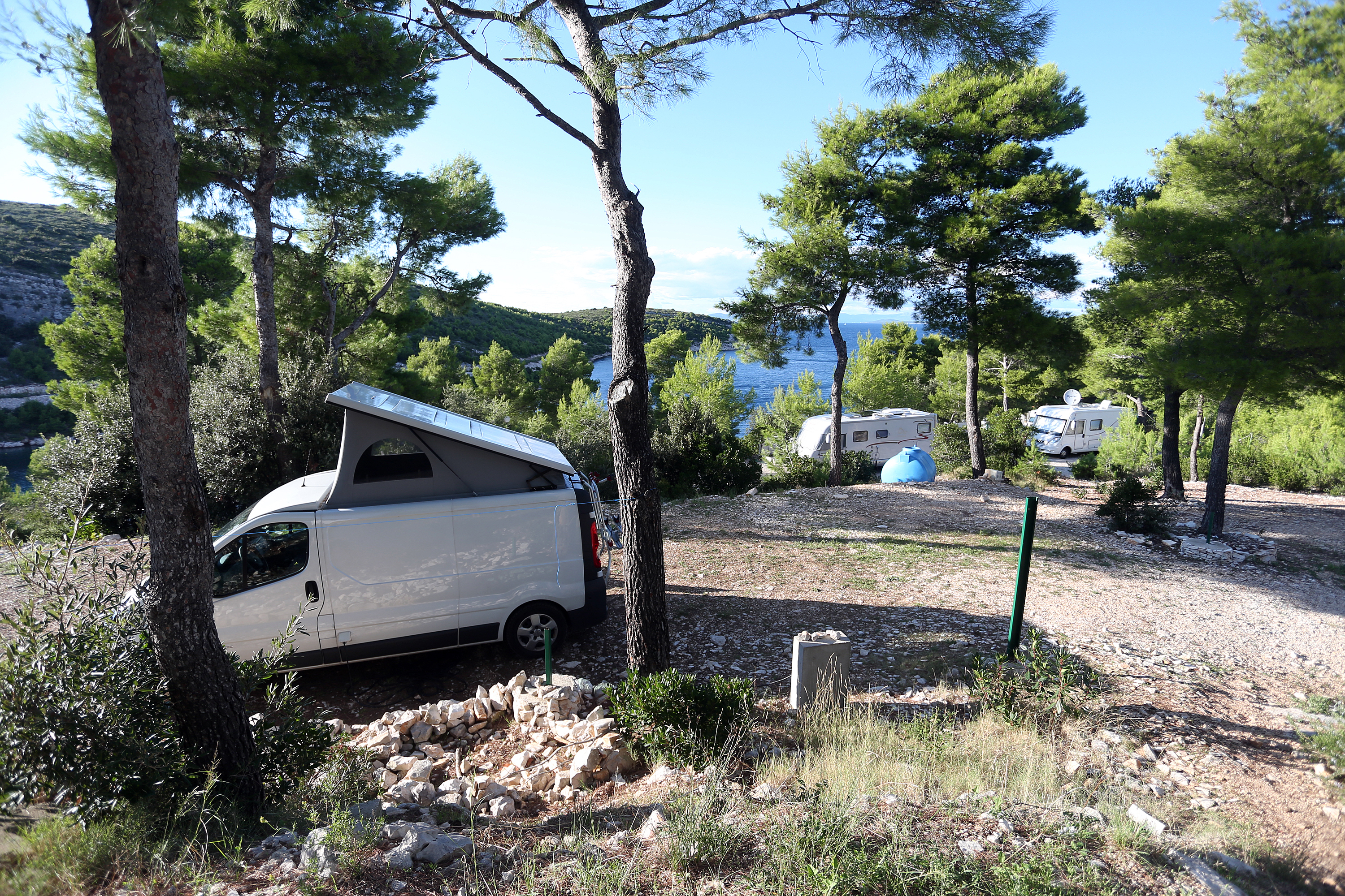 14.09.2014., Hvar - Na samo 4 kilometra od grada Hvara u mirnoj uvali nalazi se kamp Vira.rPhoto: Slavko Midzor/PIXSELL