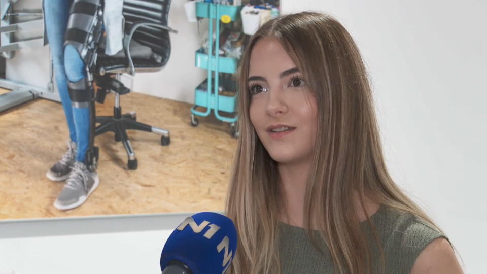 ella1