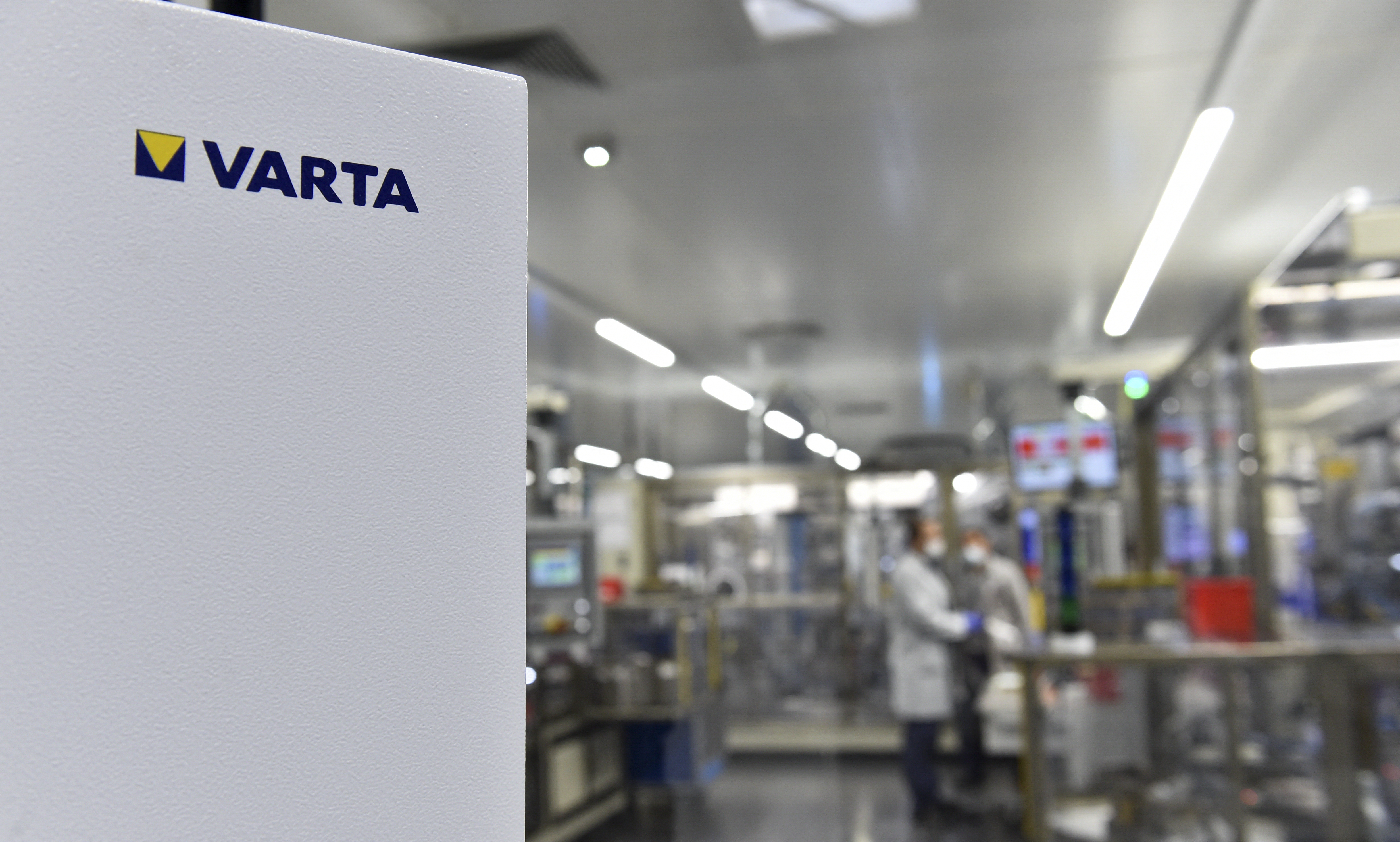 The logo of German battery manufacturer Varta. (Photo by Christof STACHE / AFP)