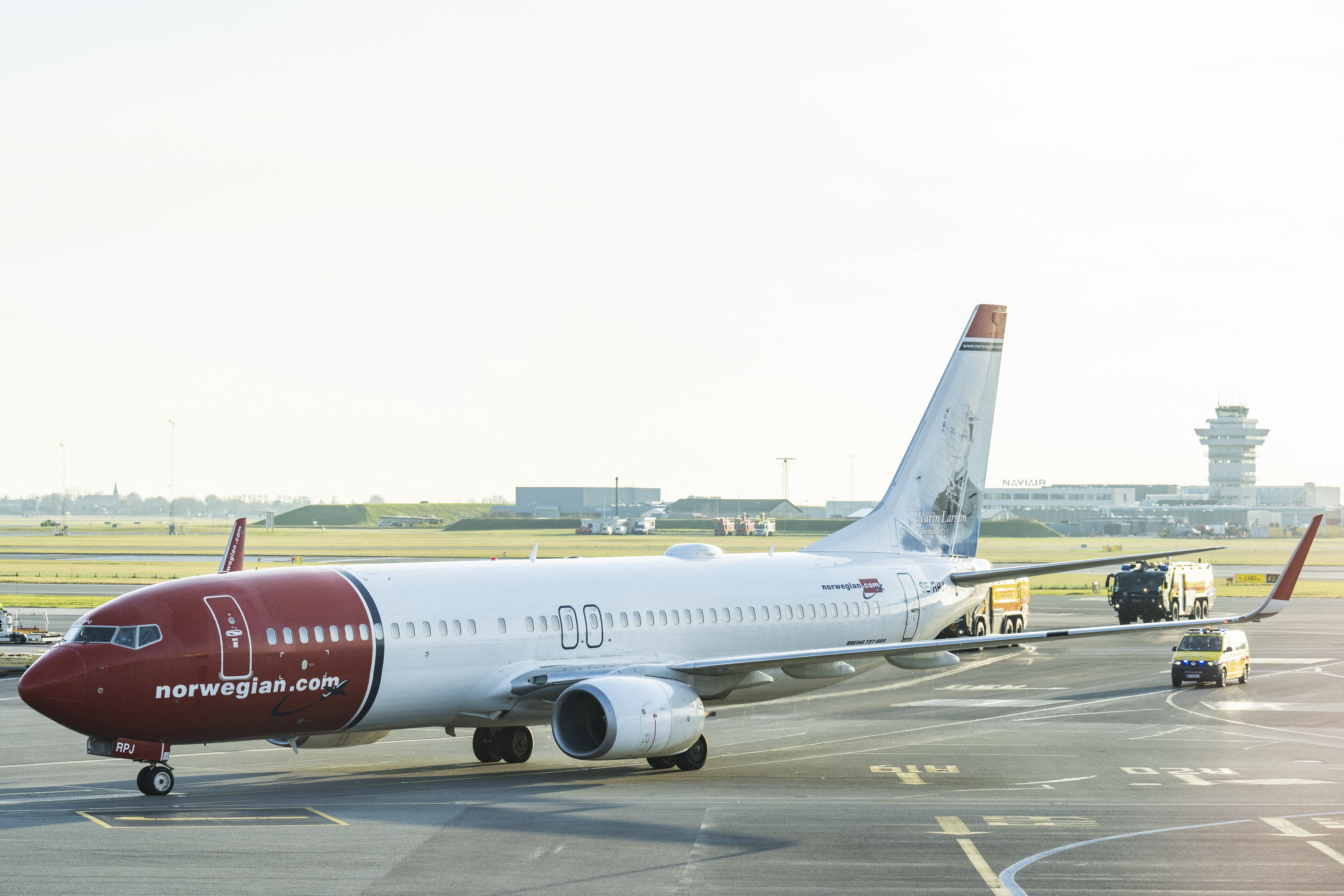 boeing Norwegian Air Shuttle