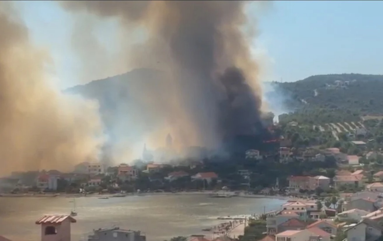požar, Trogir