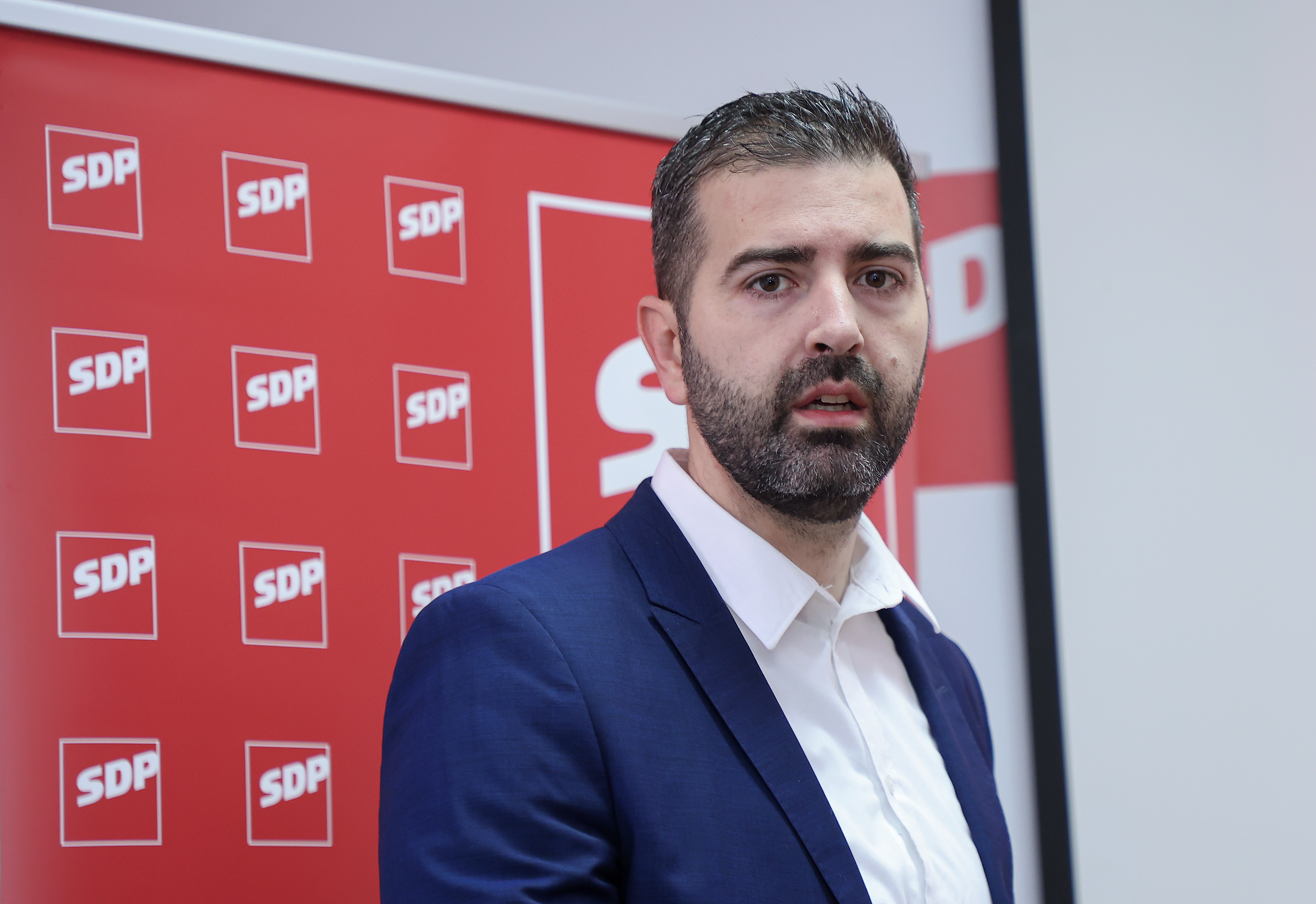 04.02.2025., Split - Predsjednik SDP-a Split Davor Matijević govorio je na konferenciji za medije na temu "Tko se sve krije iza visokih cijena". Photo: Ivana Ivanovic/PIXSELL
