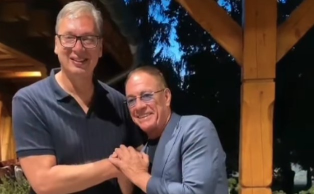 vucic.